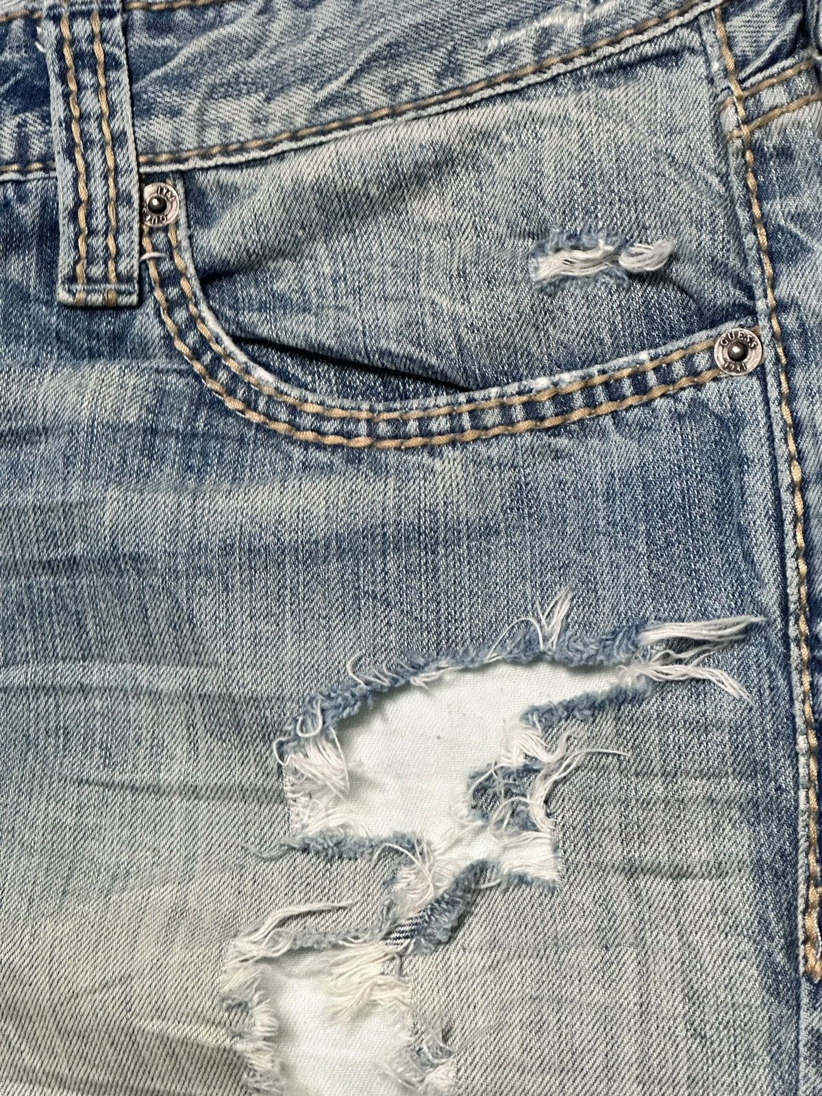 Guess Guess Vintage Distressed Ripped Straight Leg Jean With Faded Size US 36 / EU 52 - 6 Thumbnail