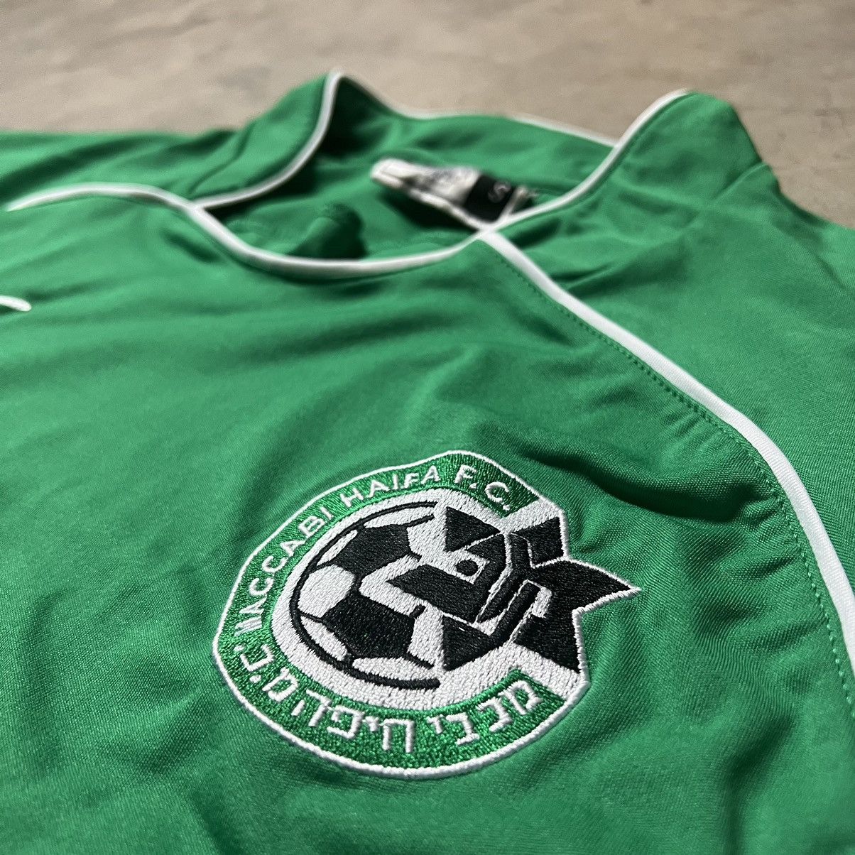 Puma Vintage Maccabi Haifa F.C. Israel Puma Soccer Jersey Size US S / EU 44-46 / 1 - 3 Thumbnail