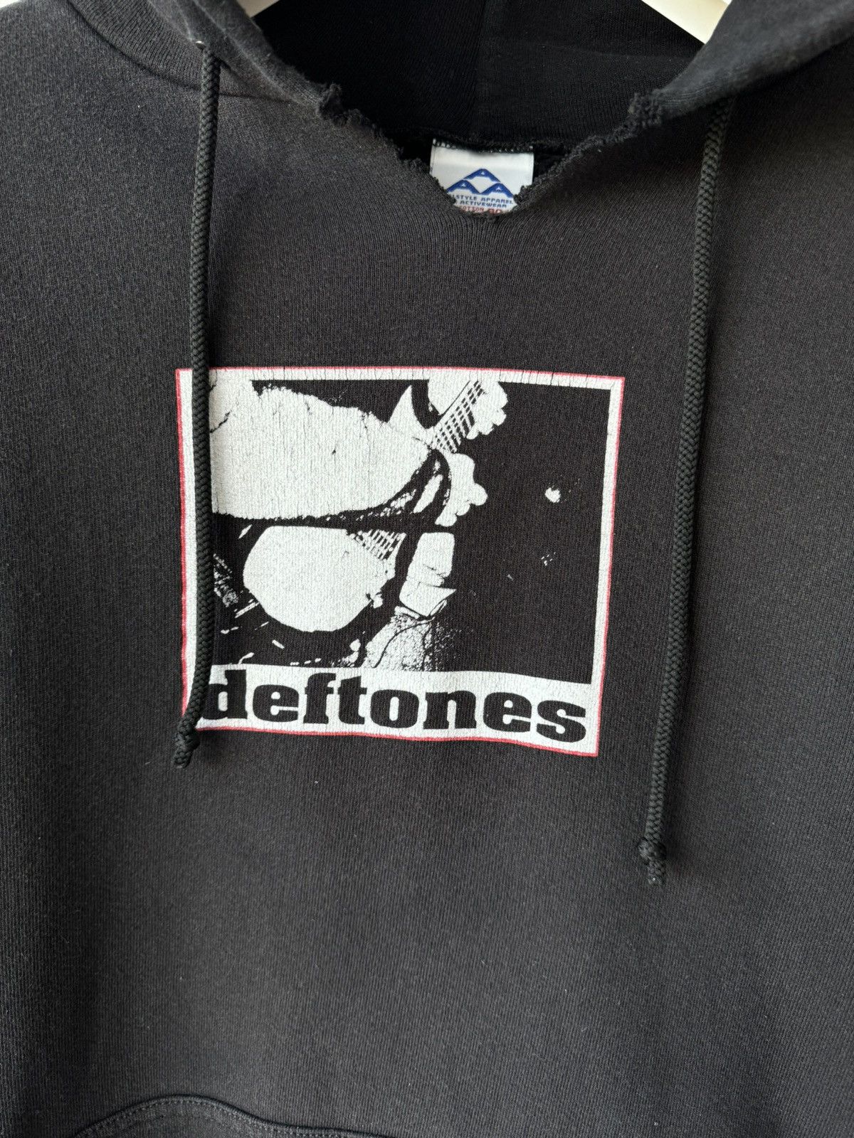Vintage VINTAGE 90s DEFTONES HOODIE FADED THRASHED RADE OVERSIZED Size US XL / EU 56 / 4 - 3 Thumbnail