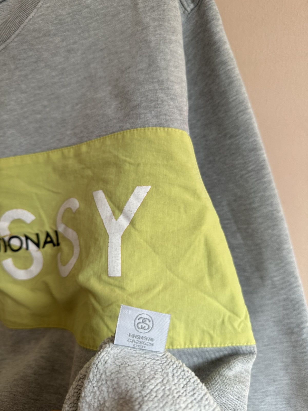Designer × Stussy Vintage Stussy International Pullover Crewneck Sweatshirt Size US M / EU 48-50 / 2 - 10 Thumbnail