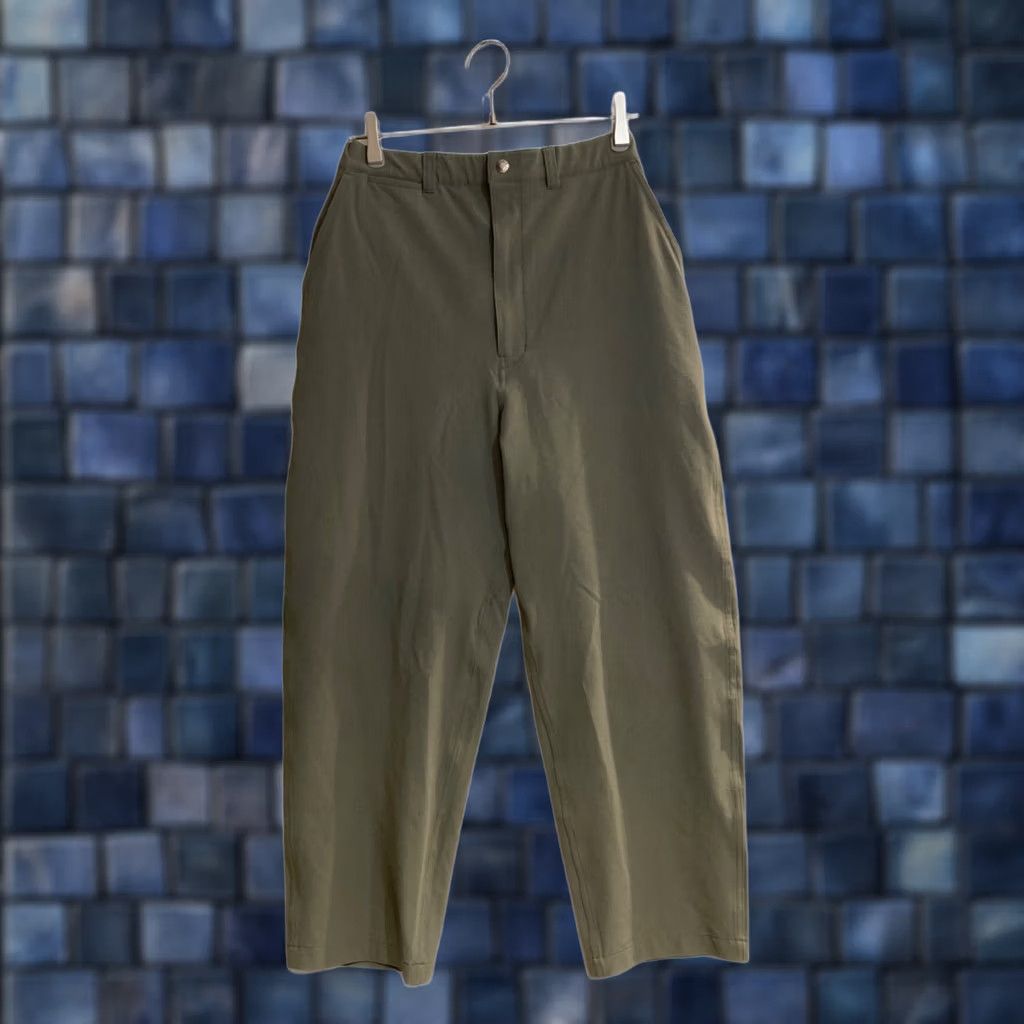 The North Face Purple Label THE NORTH FACE PURPLE LABEL Pants Size 30 Khaki Tapered Pants Mens Size US 30 / EU 46 - 1 Thumbnail