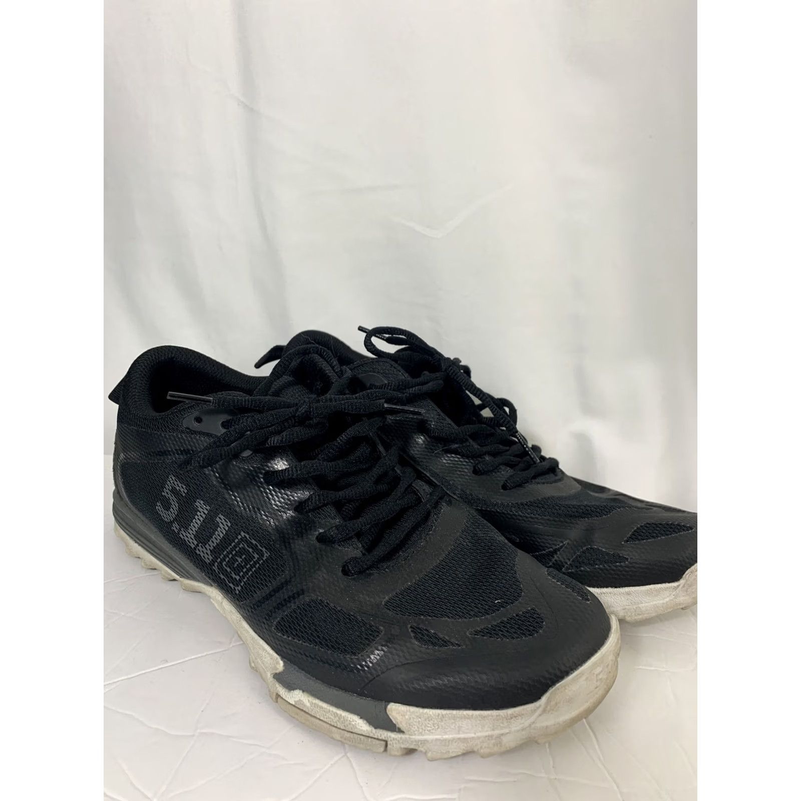 Vintage 511 Tactical Women's Abr Trainer Size 7.5 Black Low Top Black And White Sneaker Women US 7.5 Athletic Shoes Size M / US 6-8 / IT 42-44 - 2 Thumbnail