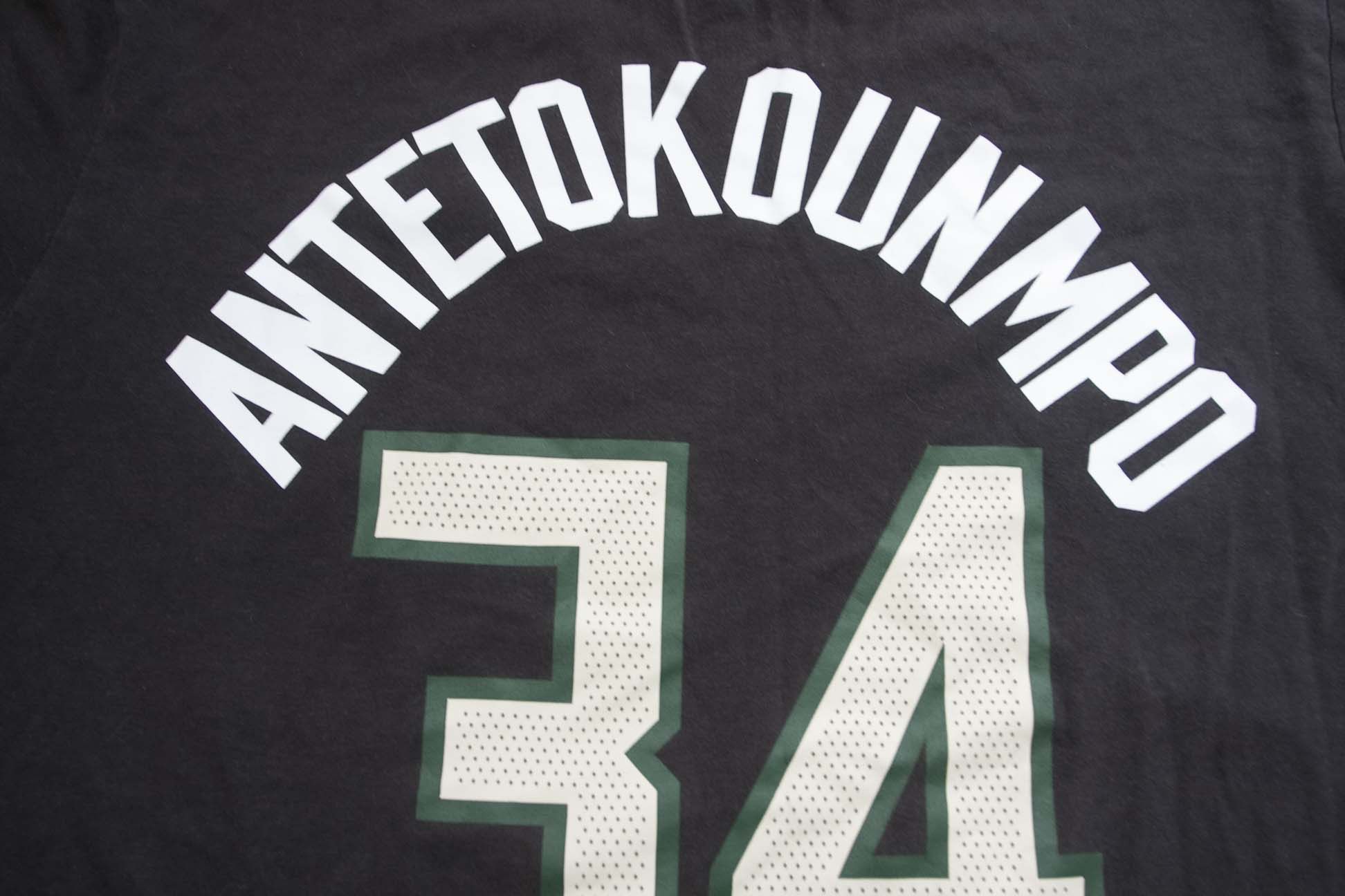 NBA × Nike Giannis Antetokounmpo Milwaukee Bucks T Shirt Size XXL Nike Size US XXL / EU 58 / 5 - 2 Thumbnail