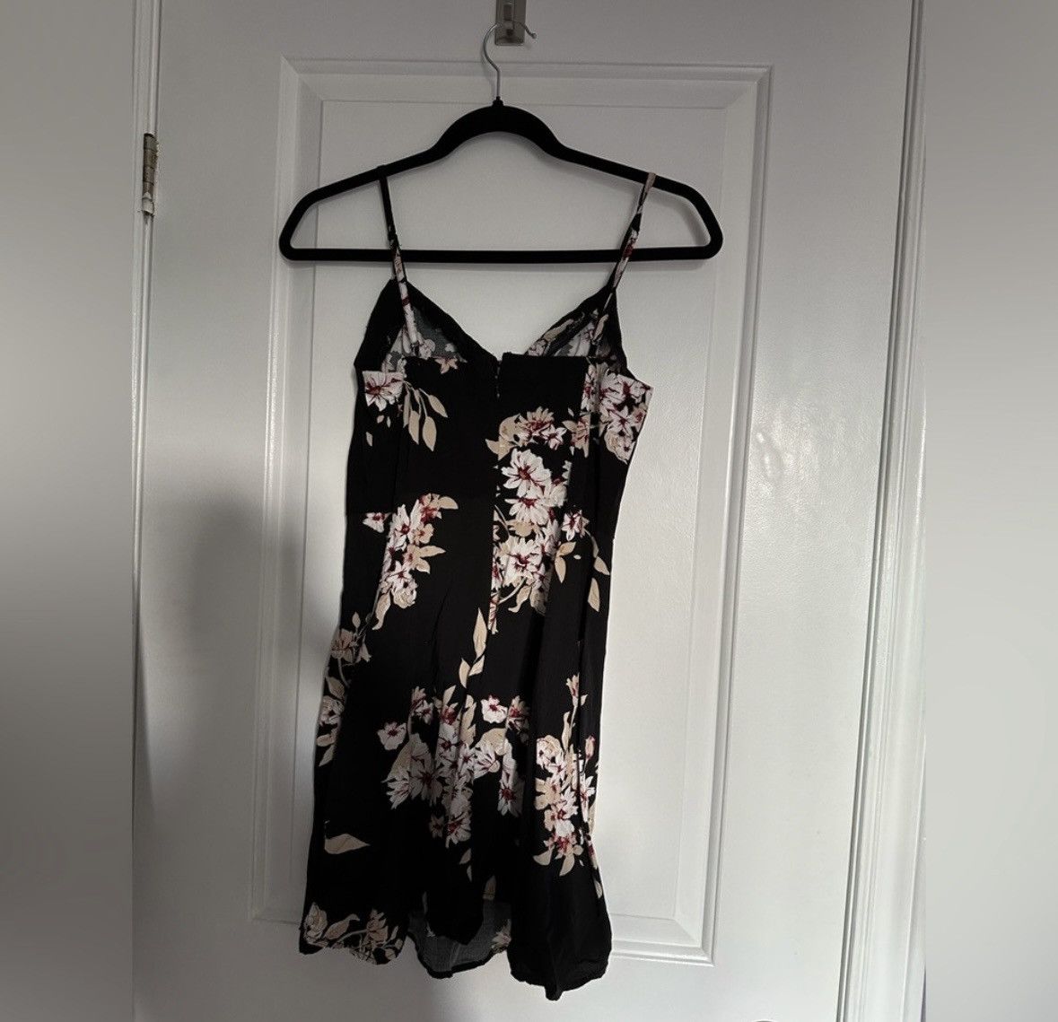 Other Dynamite Mini Floral Dress Size S / US 4 / IT 40 - 2 Thumbnail