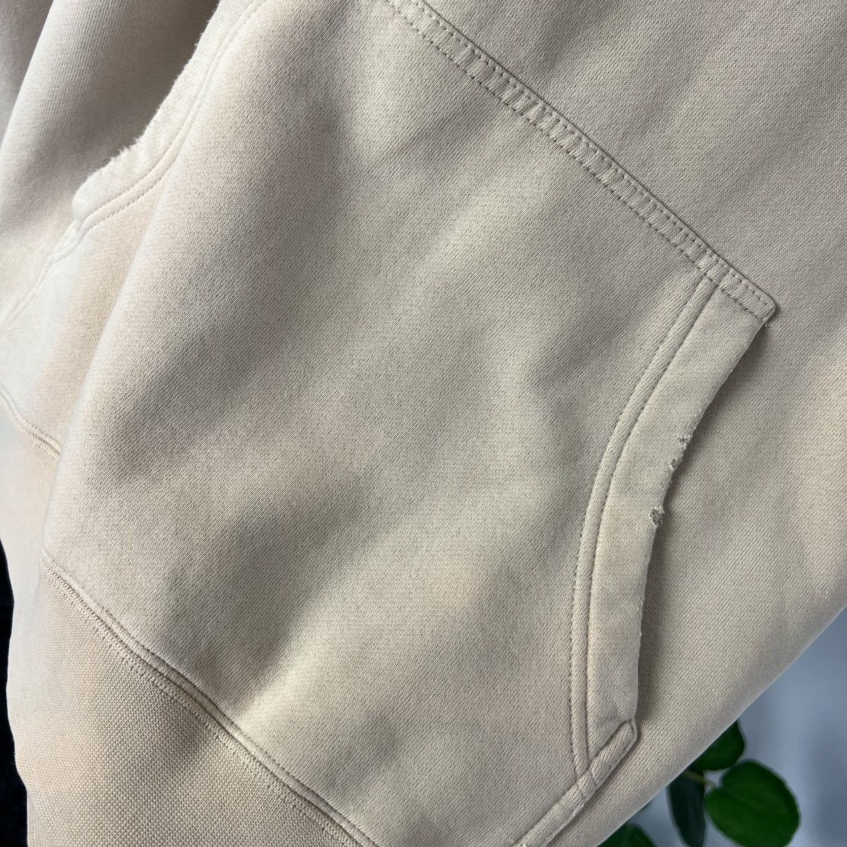 Oakley Vintage Y2K Oakley Big Logo Distressed Boxy Fit Hoodie Size US L / EU 52-54 / 3 - 11 Thumbnail