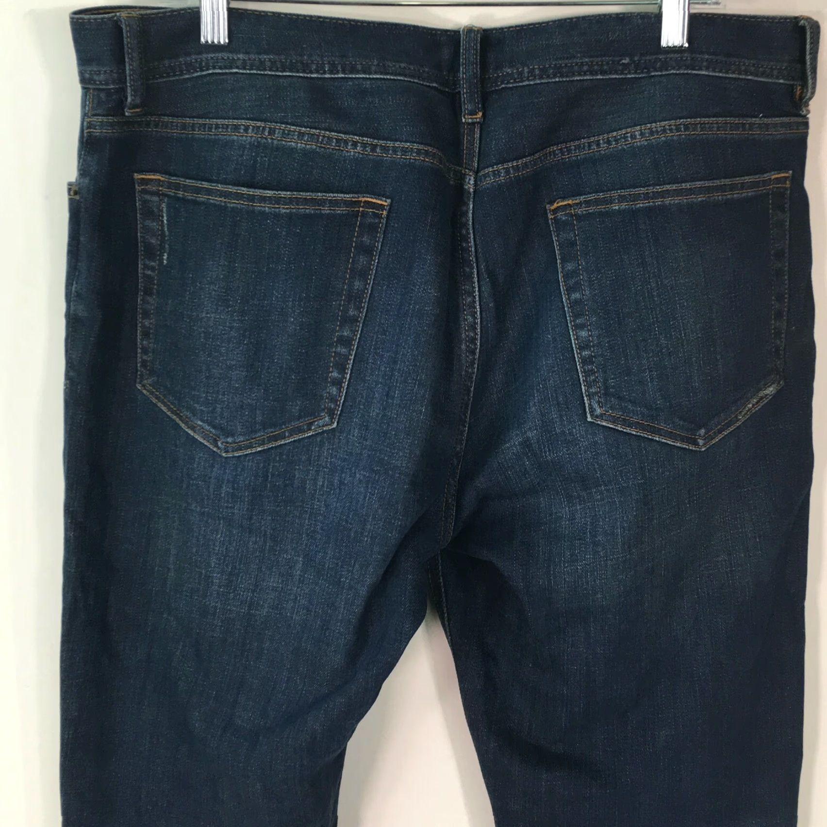 J.Crew J.Crew Jeans Mens Regular Flat Front Blue Denim Straight Size 34X32 Jeans Jeans Size US 36 / EU 52 - 4 Thumbnail
