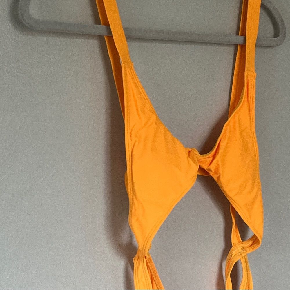 Designer New Matte Swim Monikini One Piece Cut Out Top Yellow Large Size ONE SIZE - 2 Thumbnail