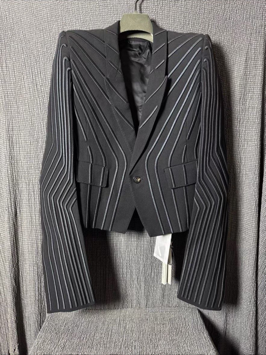 Rick Owens Rick Owens Padded Shoulder Short Blazer Size S / US 4 / IT 40 - 1 Thumbnail