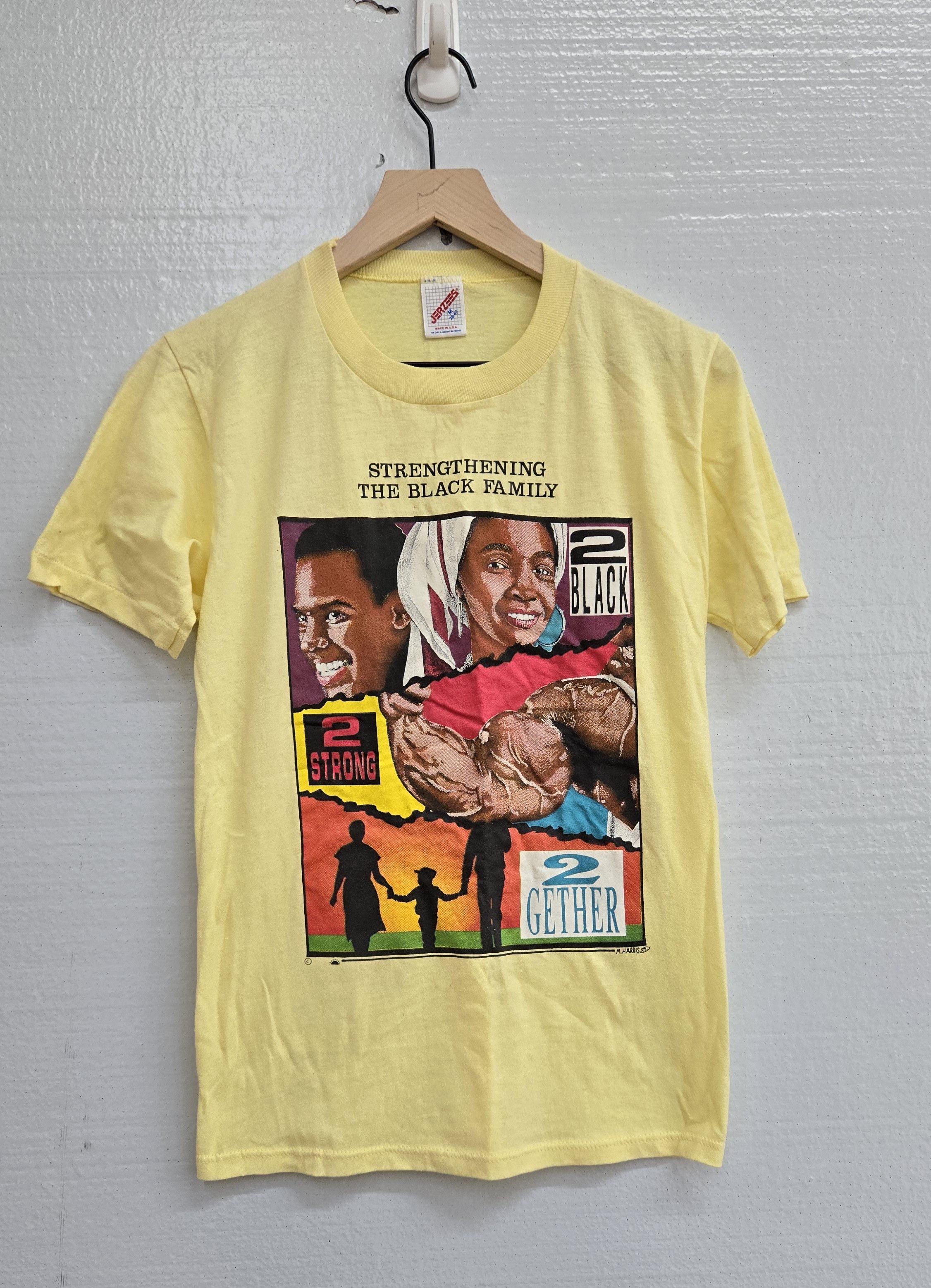 Vintage Vintage 90s Black Heritage 2 Black 2 strong tee Size US S / EU 44-46 / 1 - 1 Thumbnail