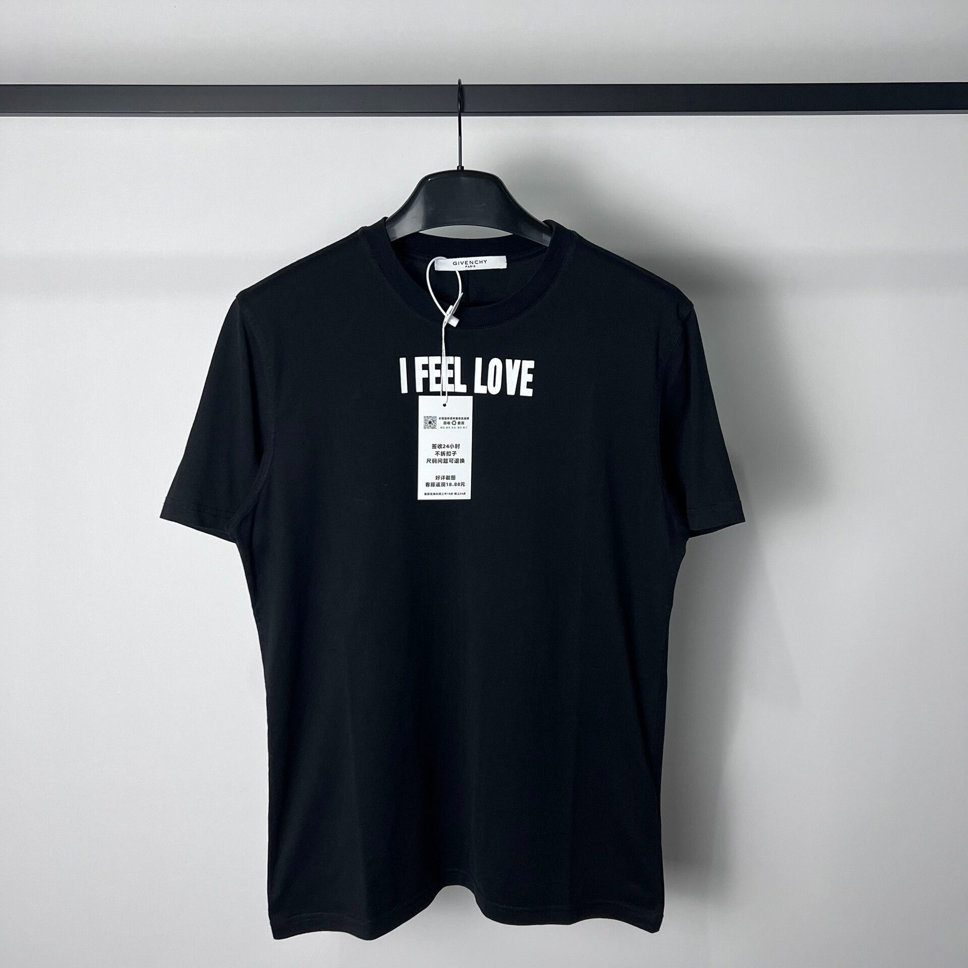 Givenchy givenchy classic black short sleeve t-shirt Size US M / EU 48-50 / 2 - 1 Thumbnail