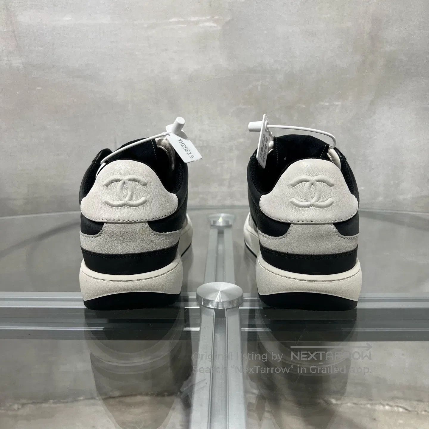 Chanel Chanel 23C Black and White Double C Gold Label Sports Shoe Size US 5.5 / IT 35.5 - 6 Thumbnail