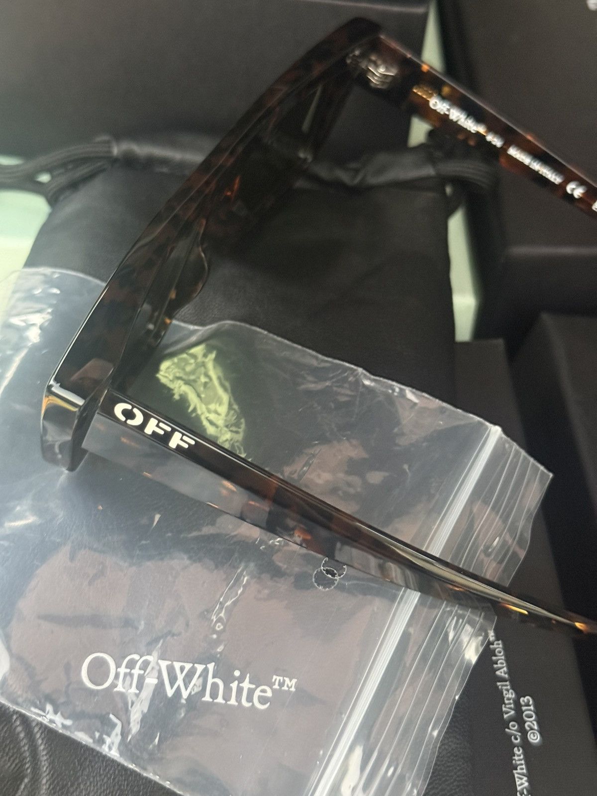 Off-White Off-White Sunglasses HARTFORD with Tortoiseshell Frame Size ONE SIZE - 4 Thumbnail