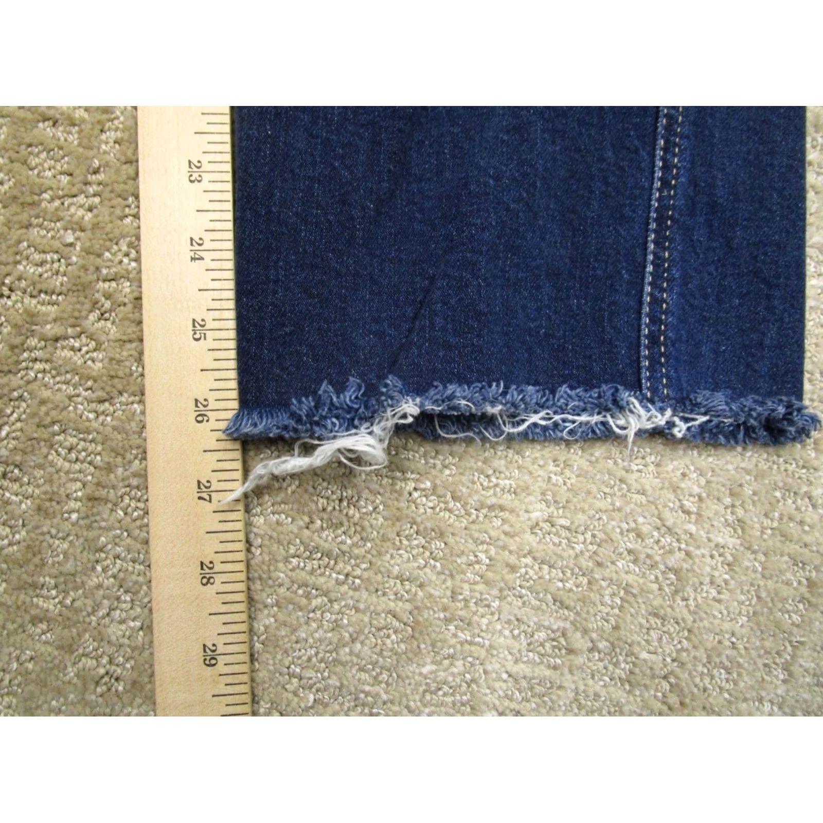 Free People Free People Jeans Women 31 Blue High Rise Cropped Ankle Denim Frayed Hem Logo 5-Pocket Size 24" / US 00 / IT 34 - 7 Thumbnail