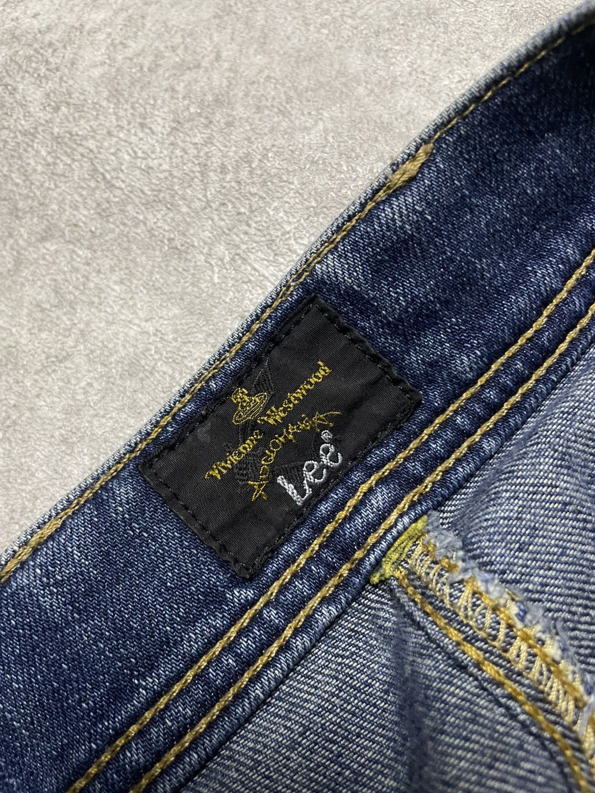 Lee × Vivienne Westwood Vivienne x Lee 2005 — twisted punk cutoffs archive heat Size US 29 - 17 Thumbnail