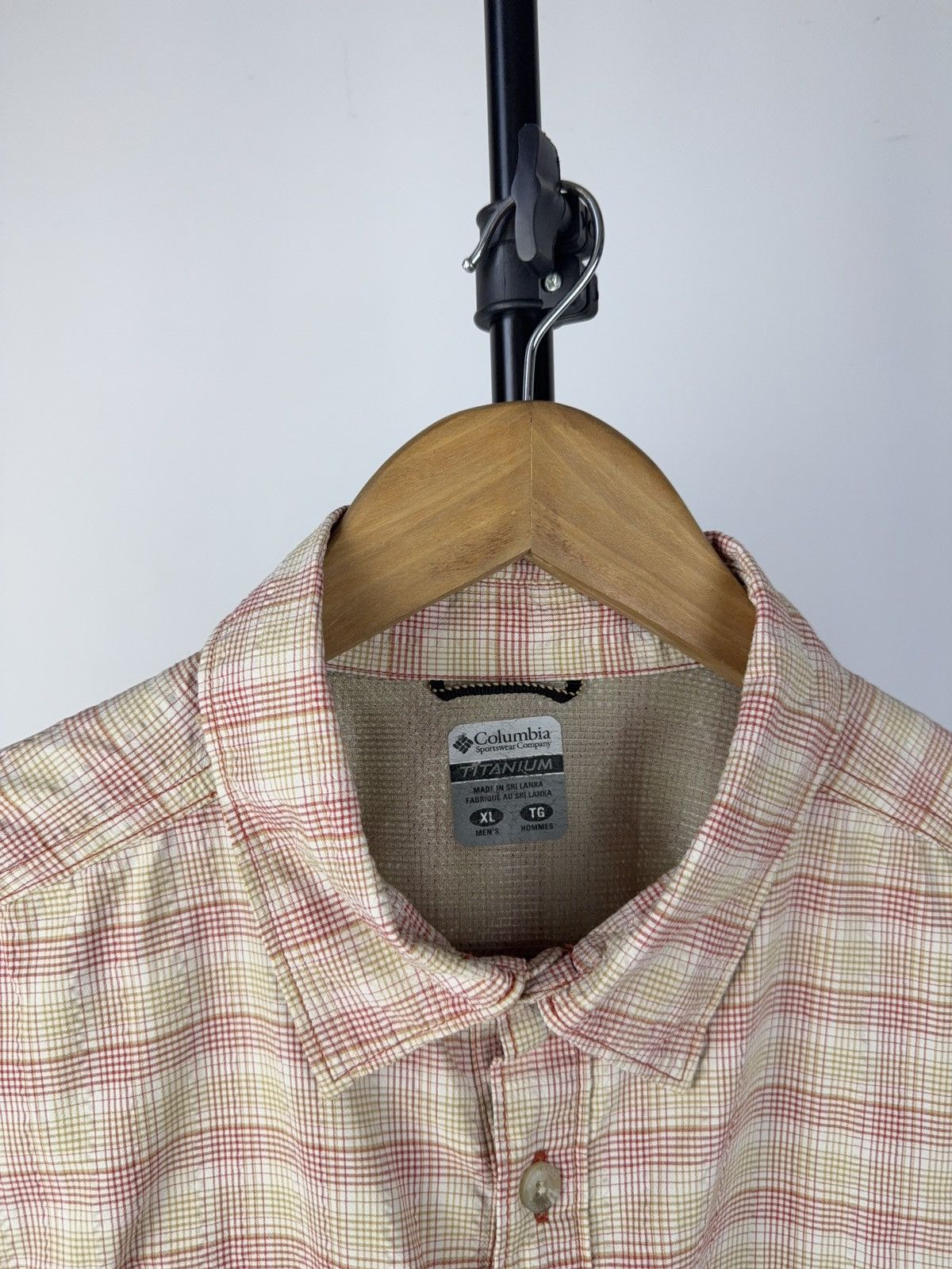 Columbia Vintage 00s Retro Outdoor Columbia short sleeve Shirt Size US XL / EU 56 / 4 - 6 Thumbnail