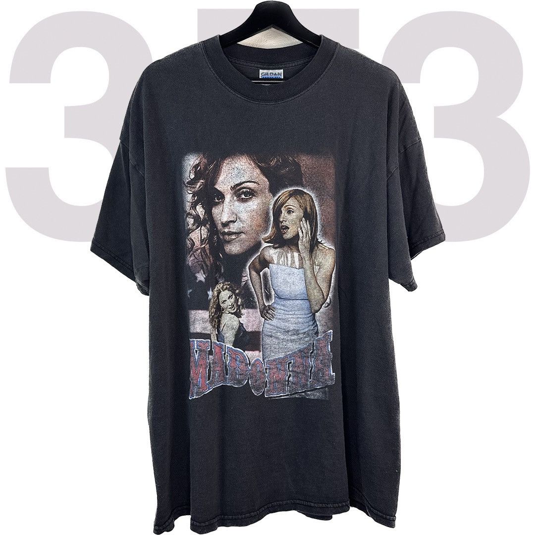 image of Band Tees x Rap Tees Vintage 2001 Madonna Drowned Tour Rap Tee Shirt Size Xxl Blk in Black, Men's