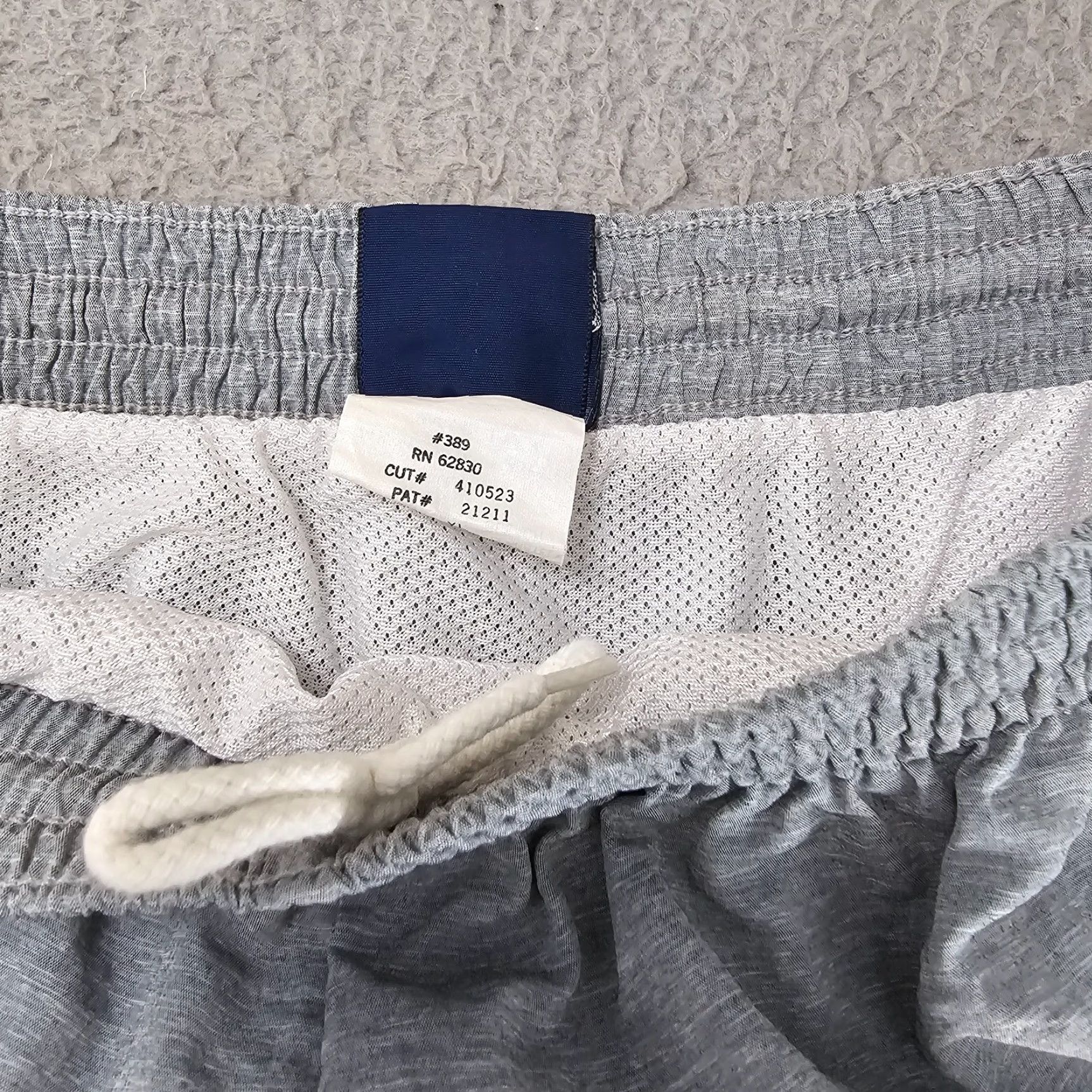 Lands' End Lands' End Shorts Womens XL Gray Sweat Athletic Run Quick Dry Pockets Drawstring Moisture Wicking Lightweight Size 24" / US 00 / IT 34 - 2 Thumbnail