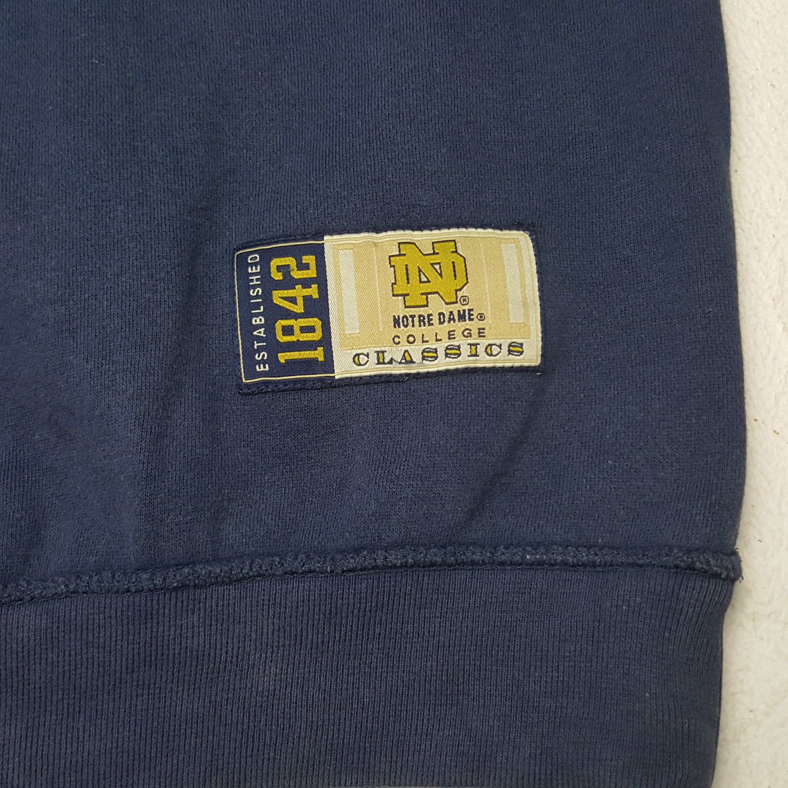 Lee × Vintage Vintage University Of Notre Dame American Sweatshirt Size US XXL / EU 58 / 5 - 8 Thumbnail