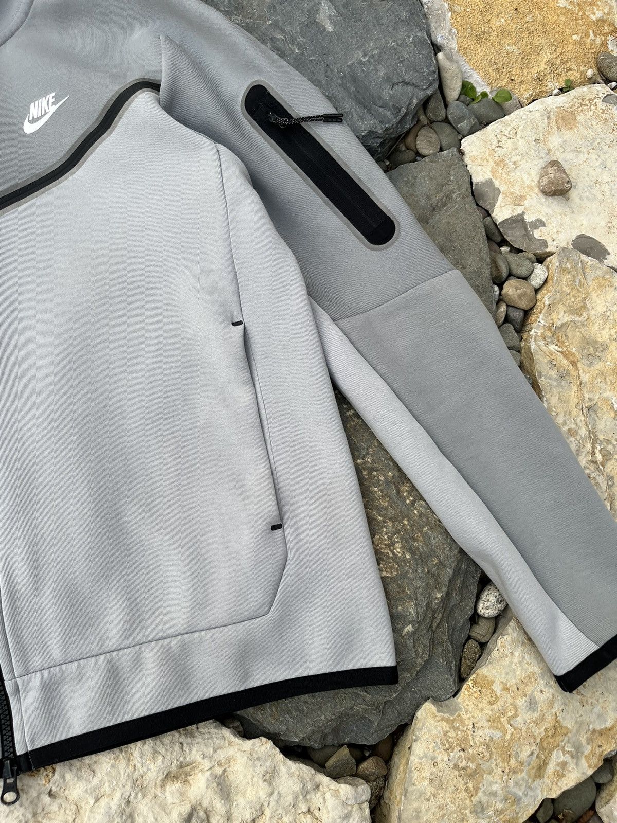 Nike rare Nike tech fleece light grey hype zip hoodie sweatshirt Size US M / EU 48-50 / 2 - 13 Thumbnail