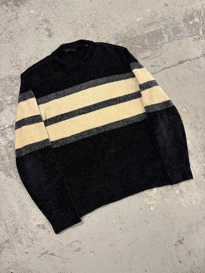 Emporio Armani SS2021 Emporio Armani White Lines Navy Sweater Size US M / EU 48-50 / 2 - 4 Thumbnail