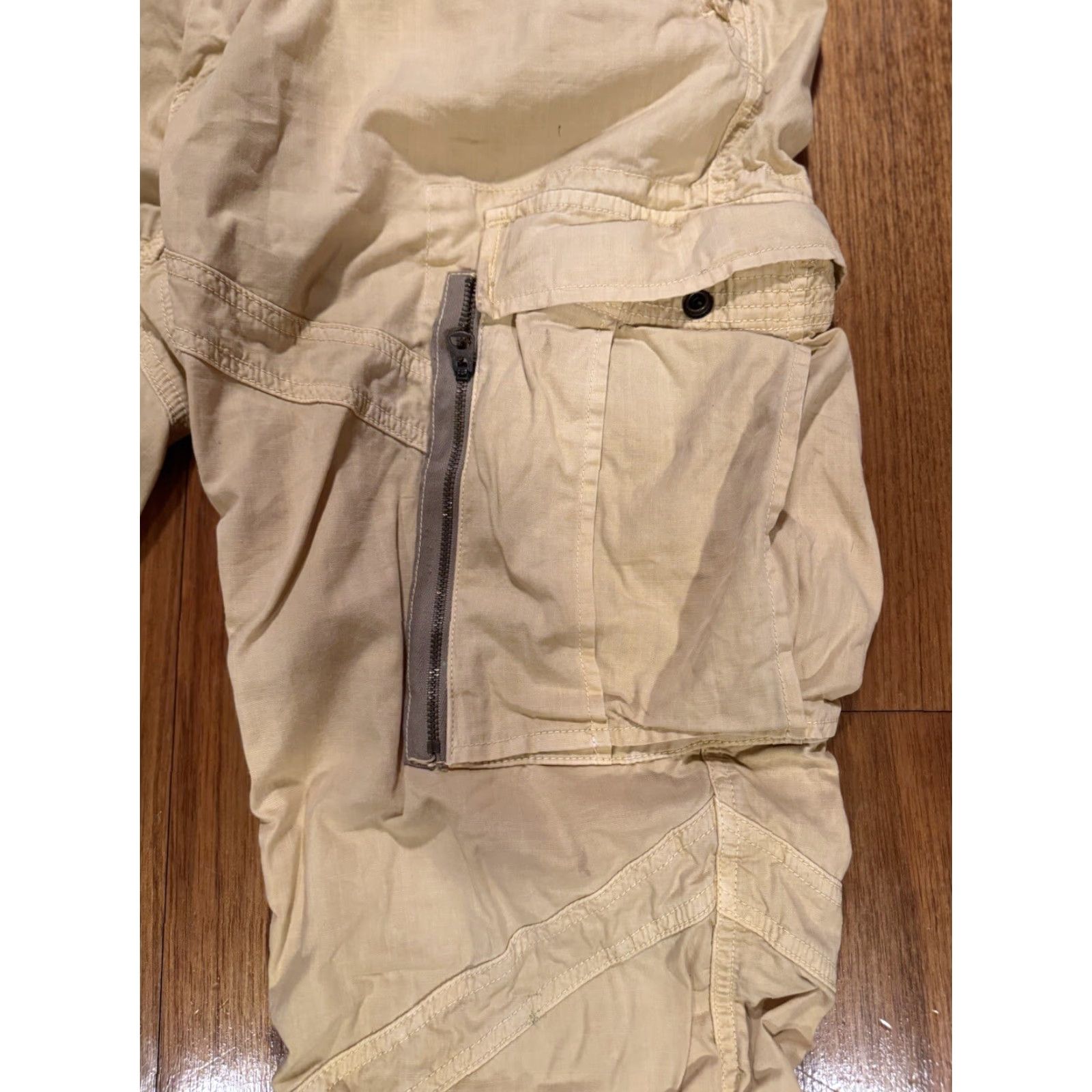 Polo Ralph Lauren VINTAGE Polo Ralph Lauren M-1957 Straight Fit Utility Cargo Pants Men 38/32 Beige Cargo Pants Men Size US M / EU 48-50 / 2 - 6 Thumbnail