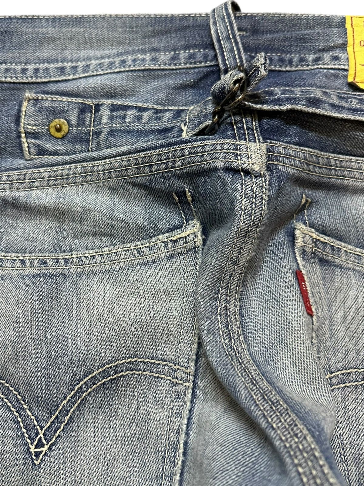 Levi's Vintage Clothing Vintage Levi’s 504 Carpenter Buckle Belt Denim Size US 30 / EU 46 - 7 Thumbnail