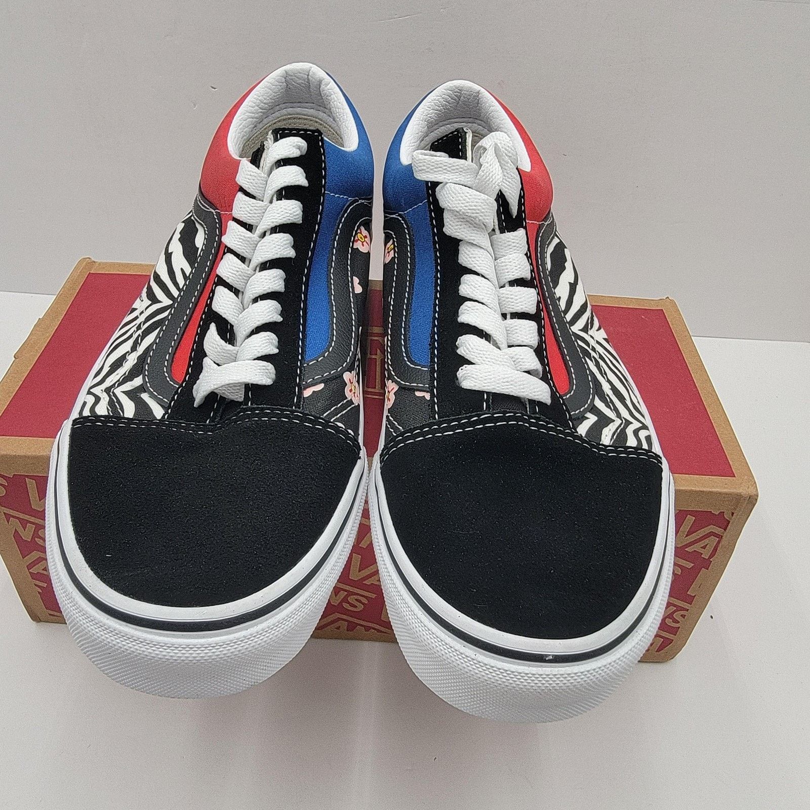 Vans Vans Old Skool Shoes Mens Sz 9 Wmns 10.5 Korean Typography Size US 9 / EU 42 - 3 Thumbnail