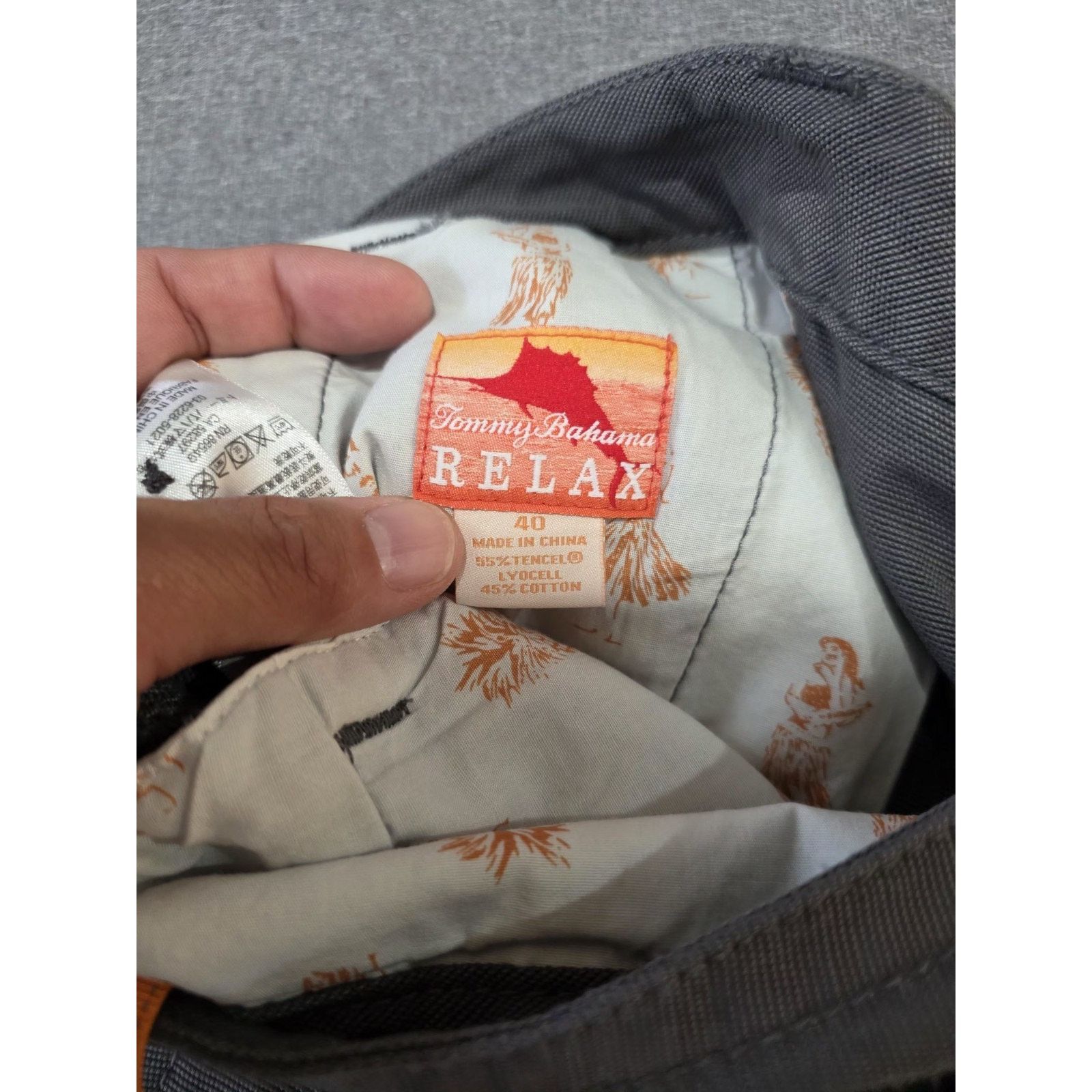Tommy Bahama Tommy Bahama Mens Y2K Cargo Shorts Size 40 Gray Relax Size US 40 / EU 56 - 6 Thumbnail