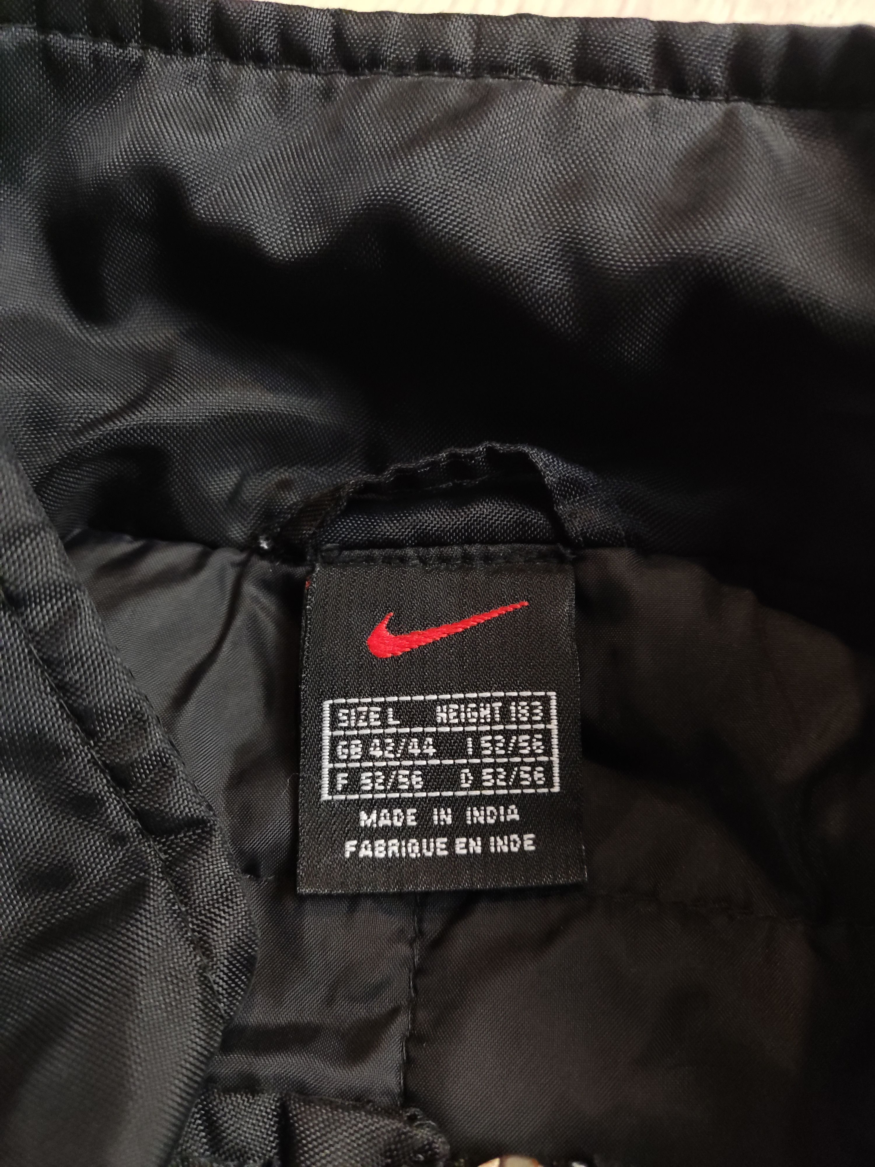 Japanese Brand × Nike Vintage NIKE 90s oversized distressed swoosh logo bomber zip Size US L / EU 52-54 / 3 - 9 Thumbnail