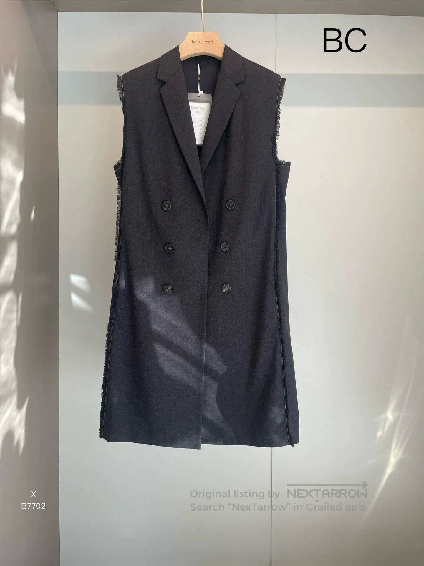Brunello Cucinelli Brunello Cucinelli Beaded Sleeveless Vest. Size US S / EU 44-46 / 1 - 1 Thumbnail