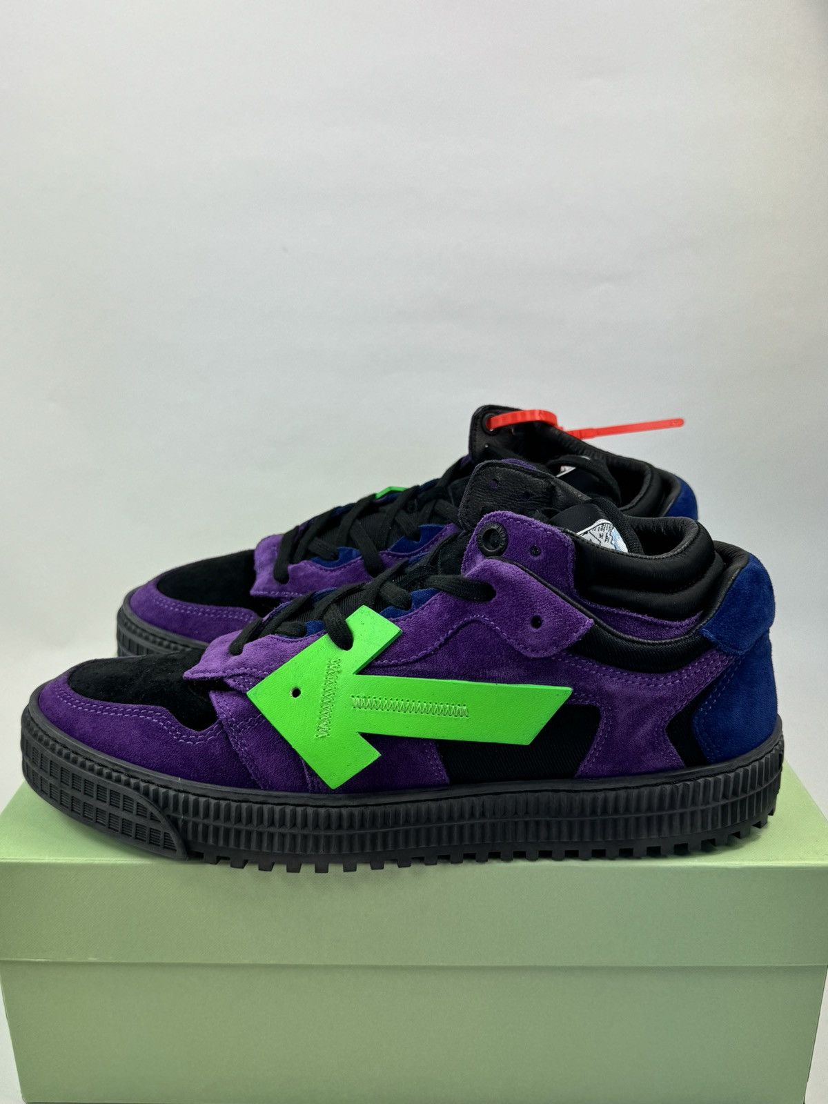 image of Off White x Virgil Abloh Off Court Low Purple Violet Green Sneakers 2013, Men's (Size 10)