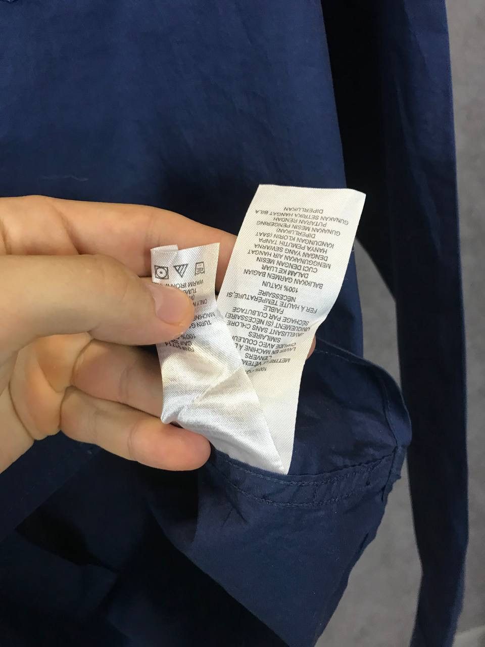 Armani Exchange Armani Exchange designer logo pocket shirt Size US M / EU 48-50 / 2 - 7 Thumbnail