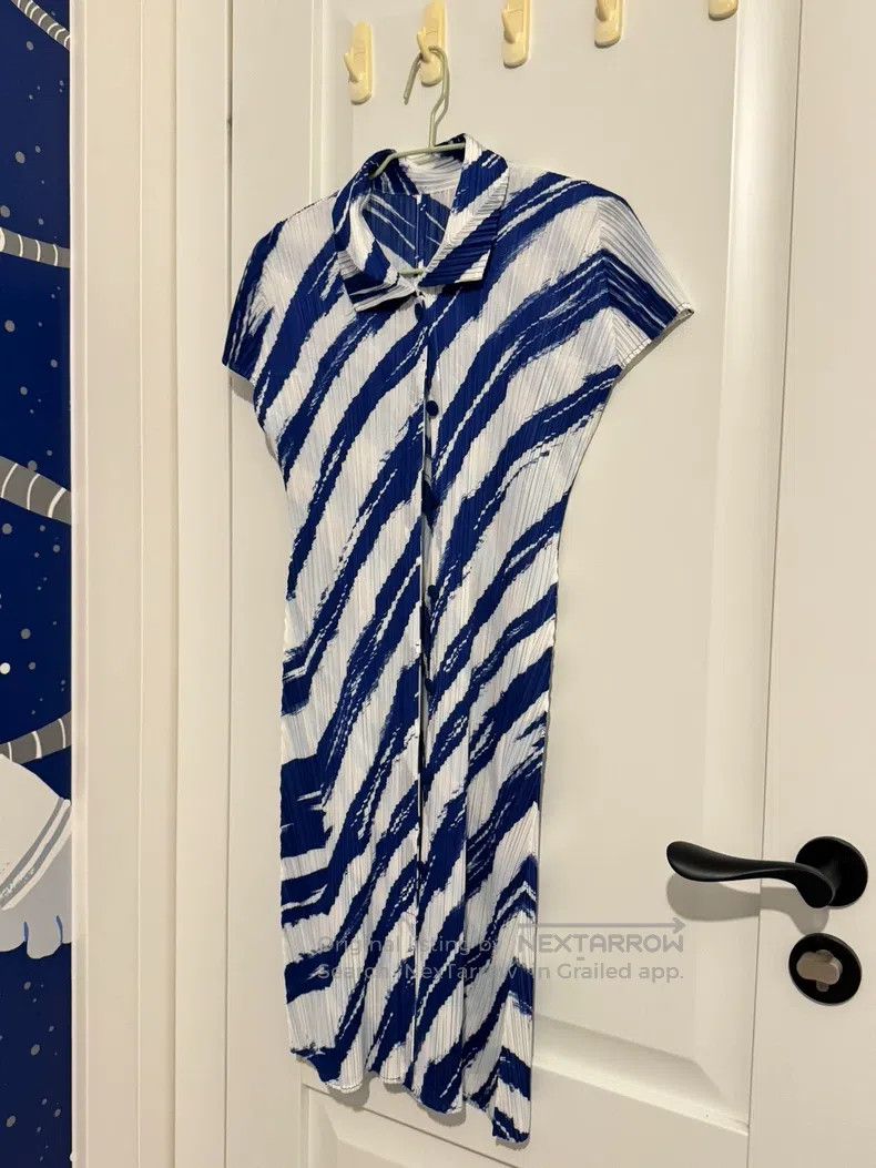 Issey Miyake Issey Miyake Blue and White Striped Shirt Size XXL / US 16-18 / IT 52-54 - 2 Thumbnail