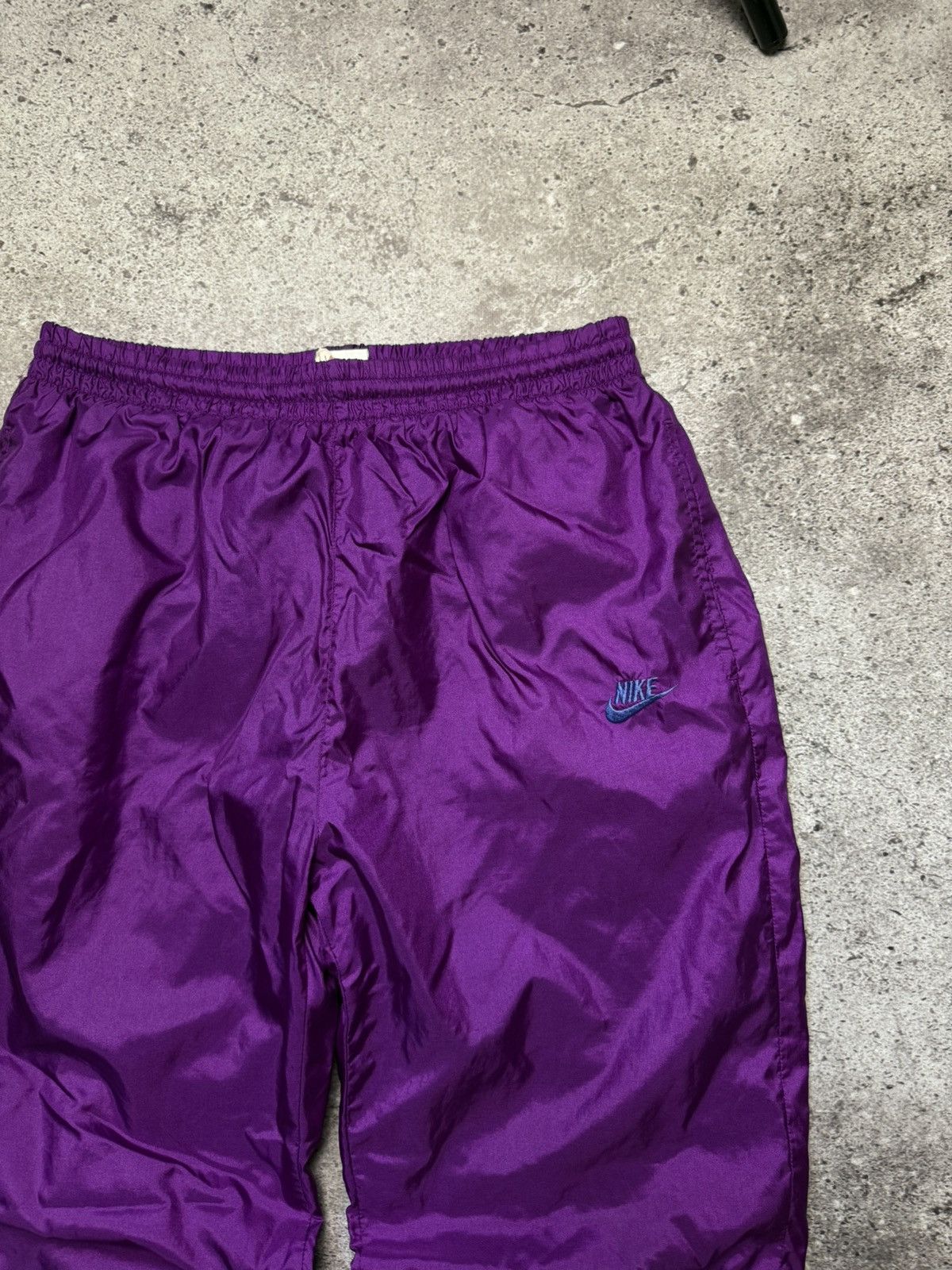 Vintage VERY RARE, Vintage Nike Nylon Sweatpants 90s Y2K Size US 32 / EU 48 - 4 Thumbnail