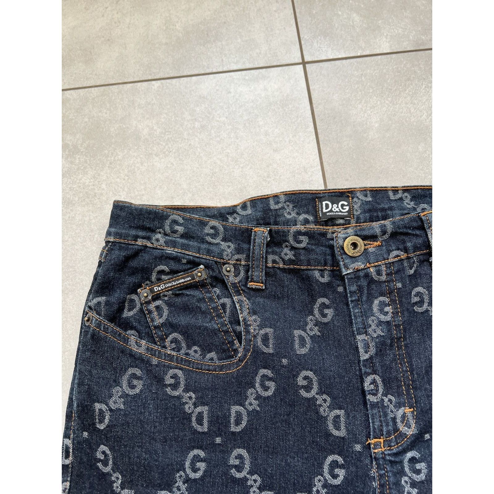 Dolce & Gabbana Rare dolce and gabbana full monogram printed denim jeans Size US 30 / EU 46 - 6 Thumbnail