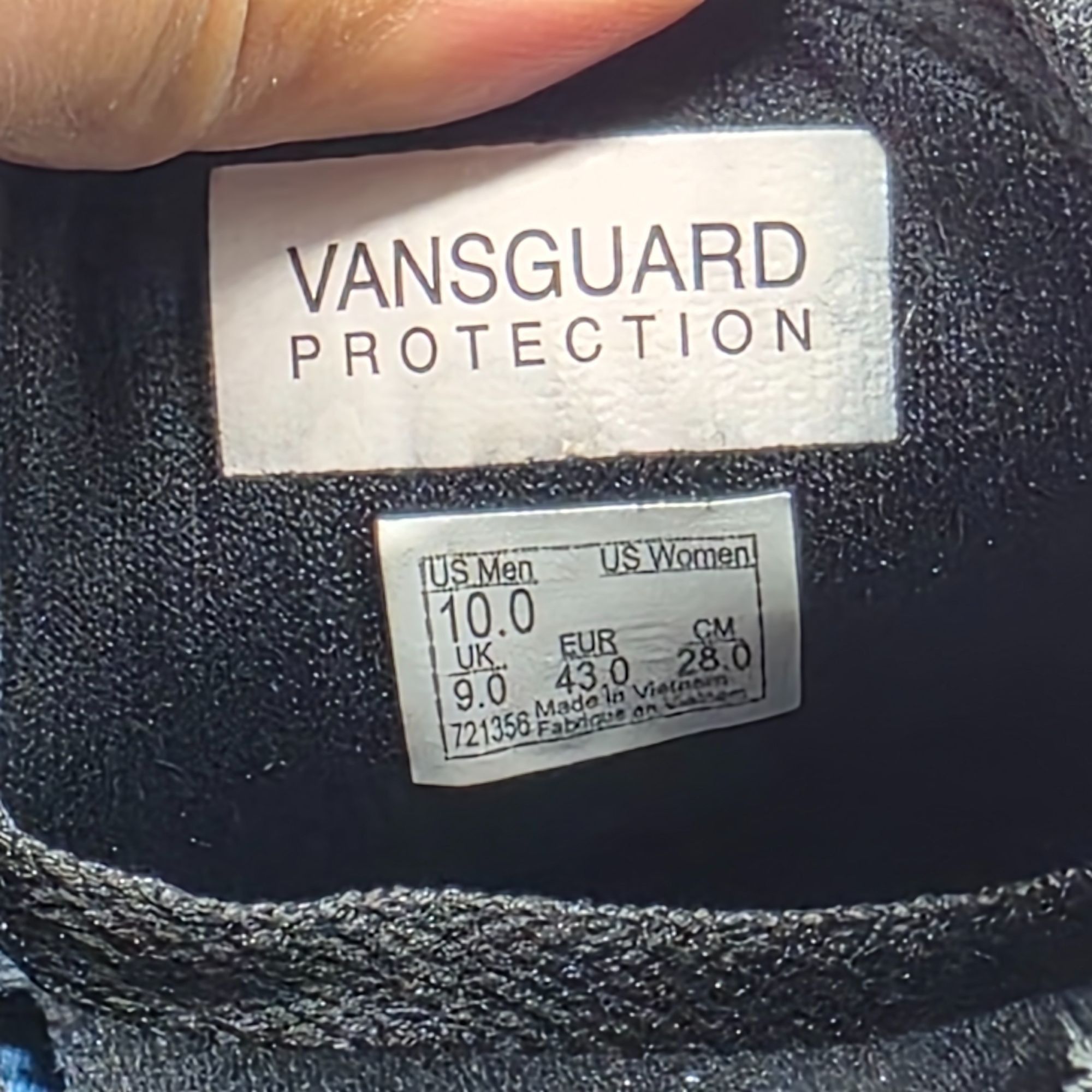 Vans Vans Old Skool Classic Tumble Mens 10 Triple Black Mono Shoe Size US 10 / EU 43 - 6 Thumbnail
