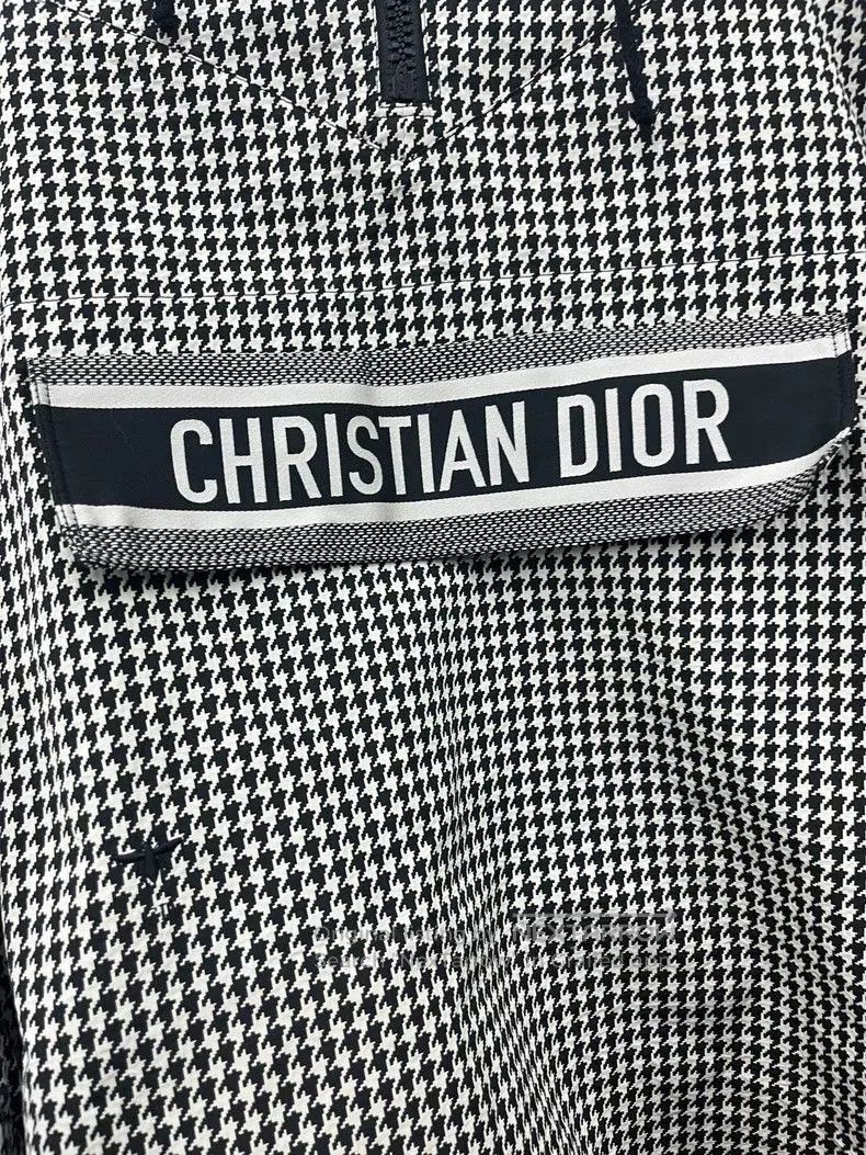Dior Dior Houndstooth Windbreaker Coat. Size US XS / EU 42 / 0 - 2 Thumbnail