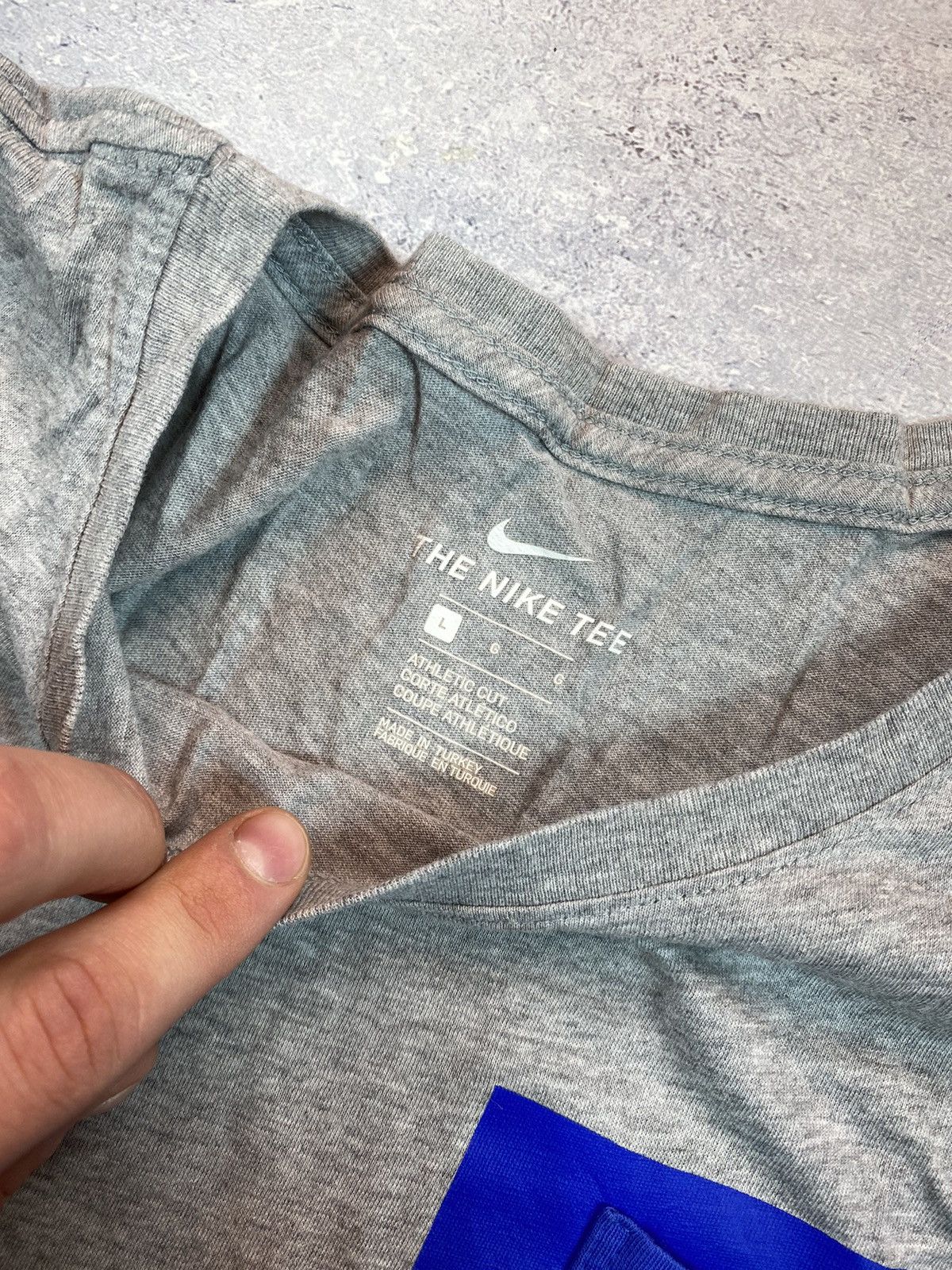 Nike Nike FC Barcelona Men’s Grey T-shirt With Logo Size Large Size US L / EU 52-54 / 3 - 7 Thumbnail