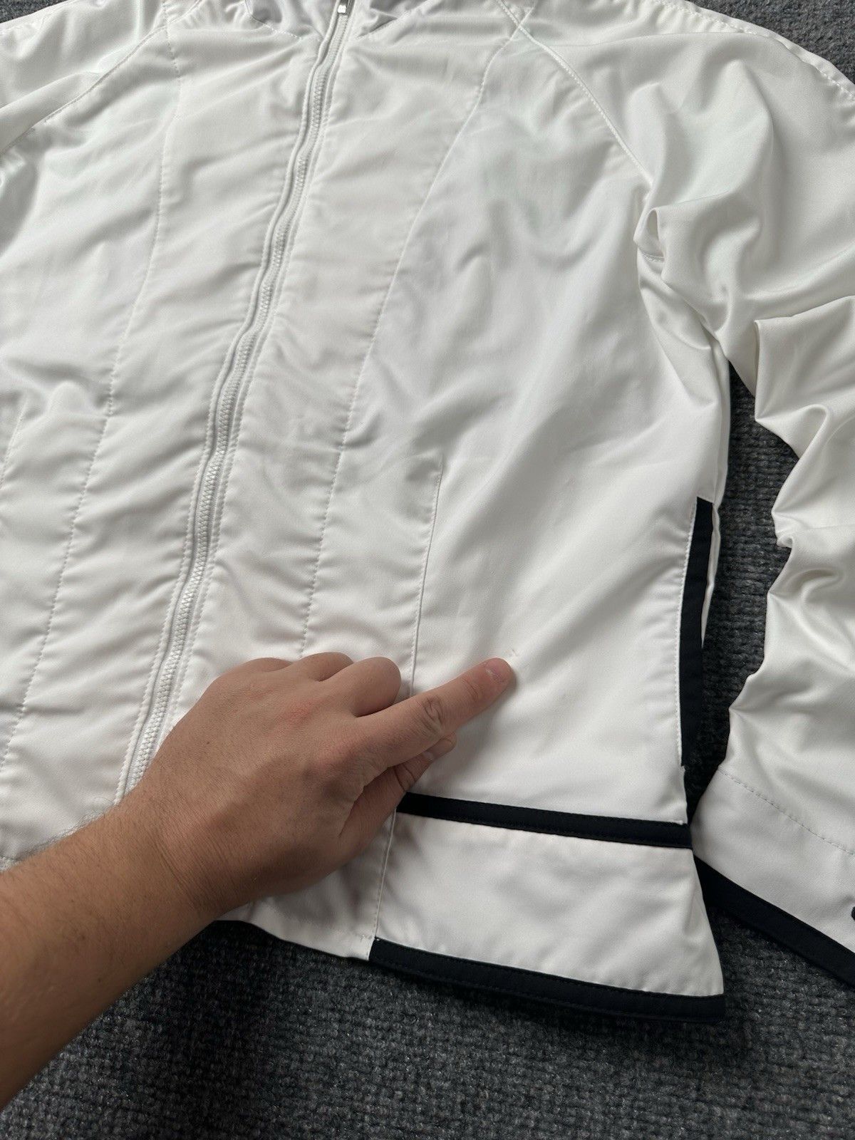 Nike Womens Jacket Nike Full Zip White Black Lightweight, Size L Size L / US 10 / IT 46 - 8 Thumbnail
