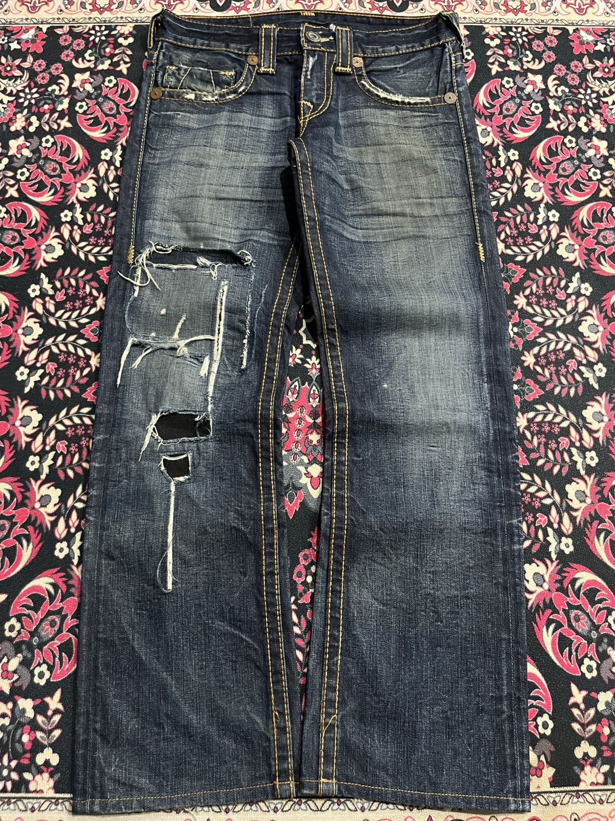True Religion Vintage True Religion Dark Blue Distress Heavy Whisker Jeans Size US 30 / EU 46 - 1 Thumbnail