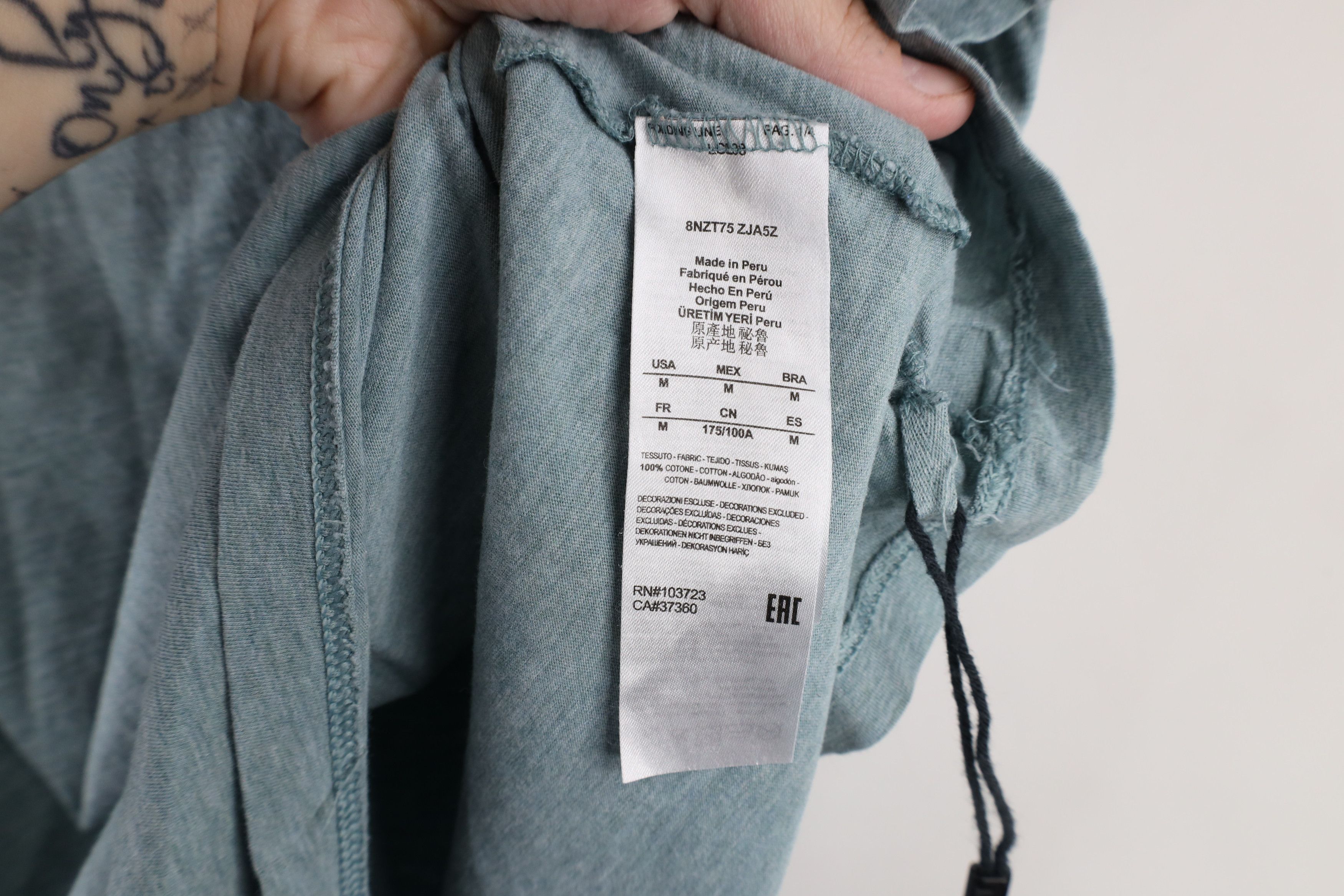Armani Exchange × Vintage New Armani Exchange Spell Out Short Sleeve V-Neck T-Shirt Size US M / EU 48-50 / 2 - 6 Thumbnail