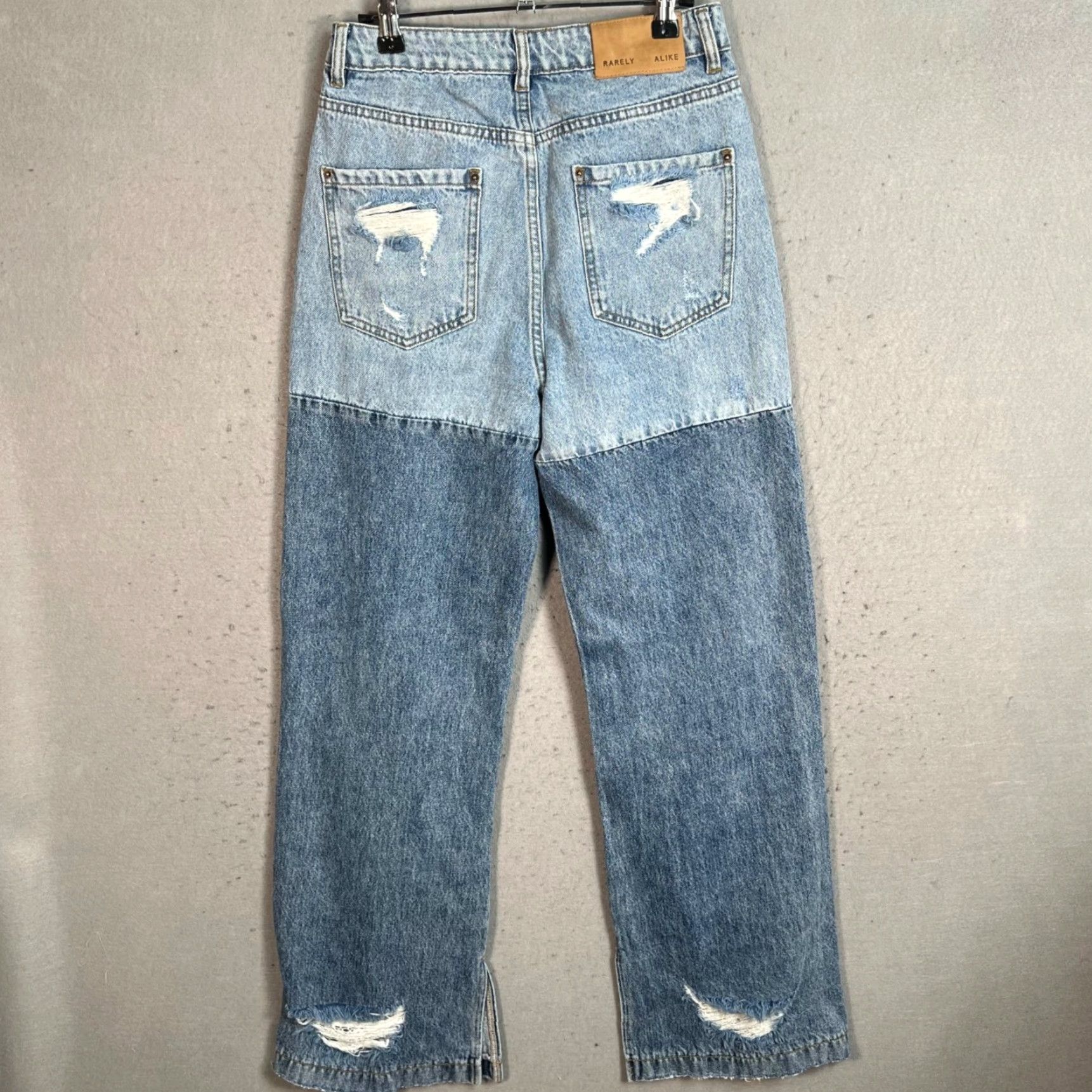 Vintage VINTAGE Rarely Alike Womens Distressed Two-Tone High-Waisted Wide-Leg Denim Jeans Size Medium Blue Size 32" / US 10 / IT 46 - 2 Thumbnail