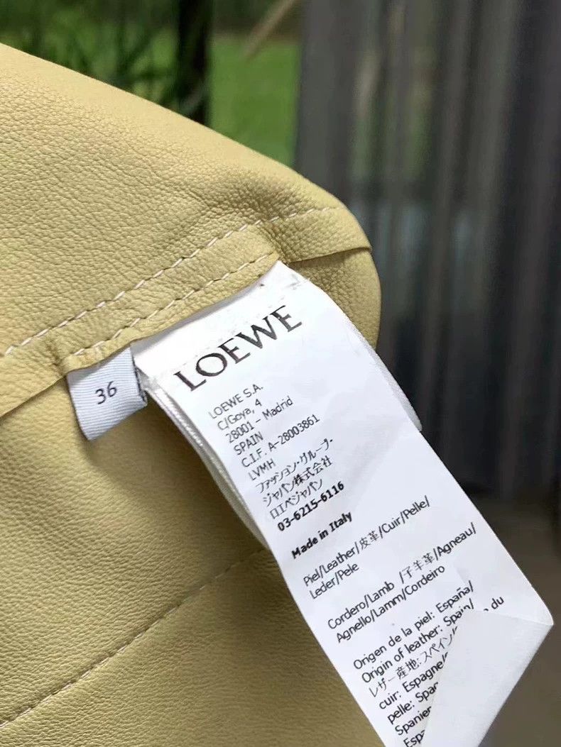 Loewe Loewe Vernished sheepskin flannel coat Size XXS / US 00 / IT 34 - 3 Thumbnail