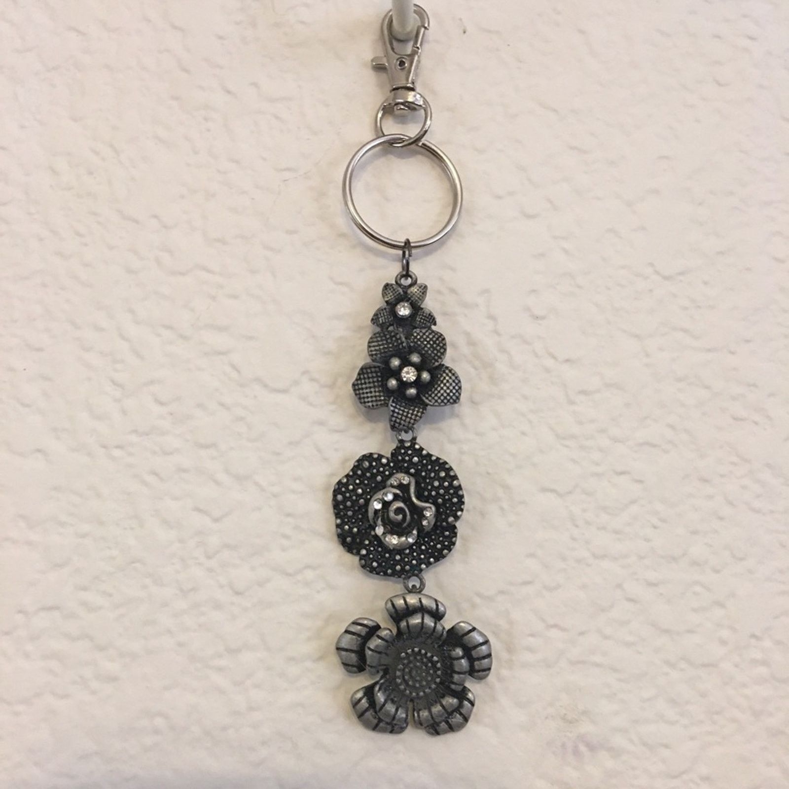 Handmade Vintage repurpose salvaged estate gem keychain Size ONE SIZE - 1 Thumbnail