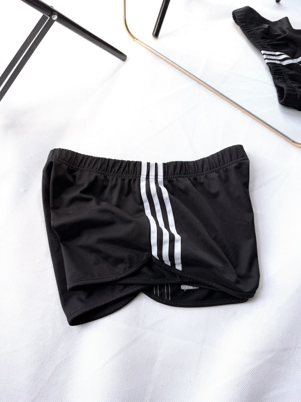 Vintage Vintage Y2K Adidas Pinterest Mini Shorts Streetwear 90s Size US 32 / EU 48 - 4 Thumbnail