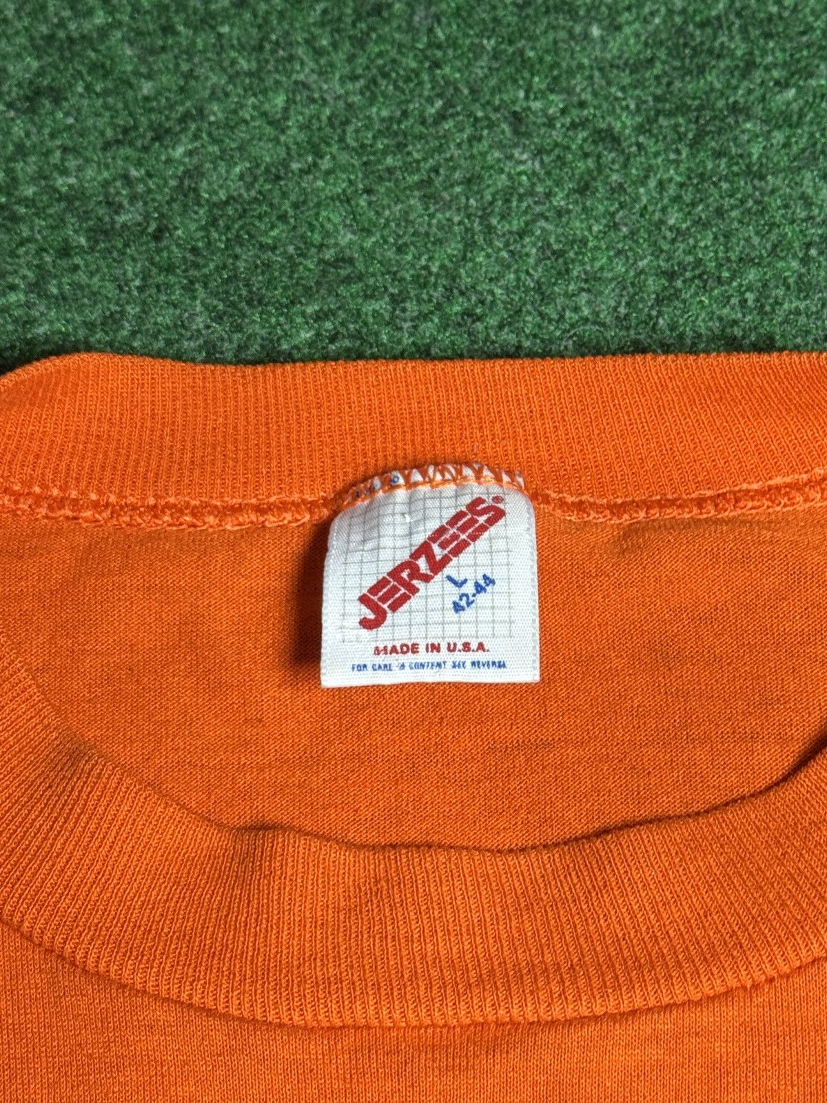 Jerzees × Vintage Vintage 90s Cathedral Prep Ramblers Football Erie Pa Shirt Size US L / EU 52-54 / 3 - 3 Thumbnail