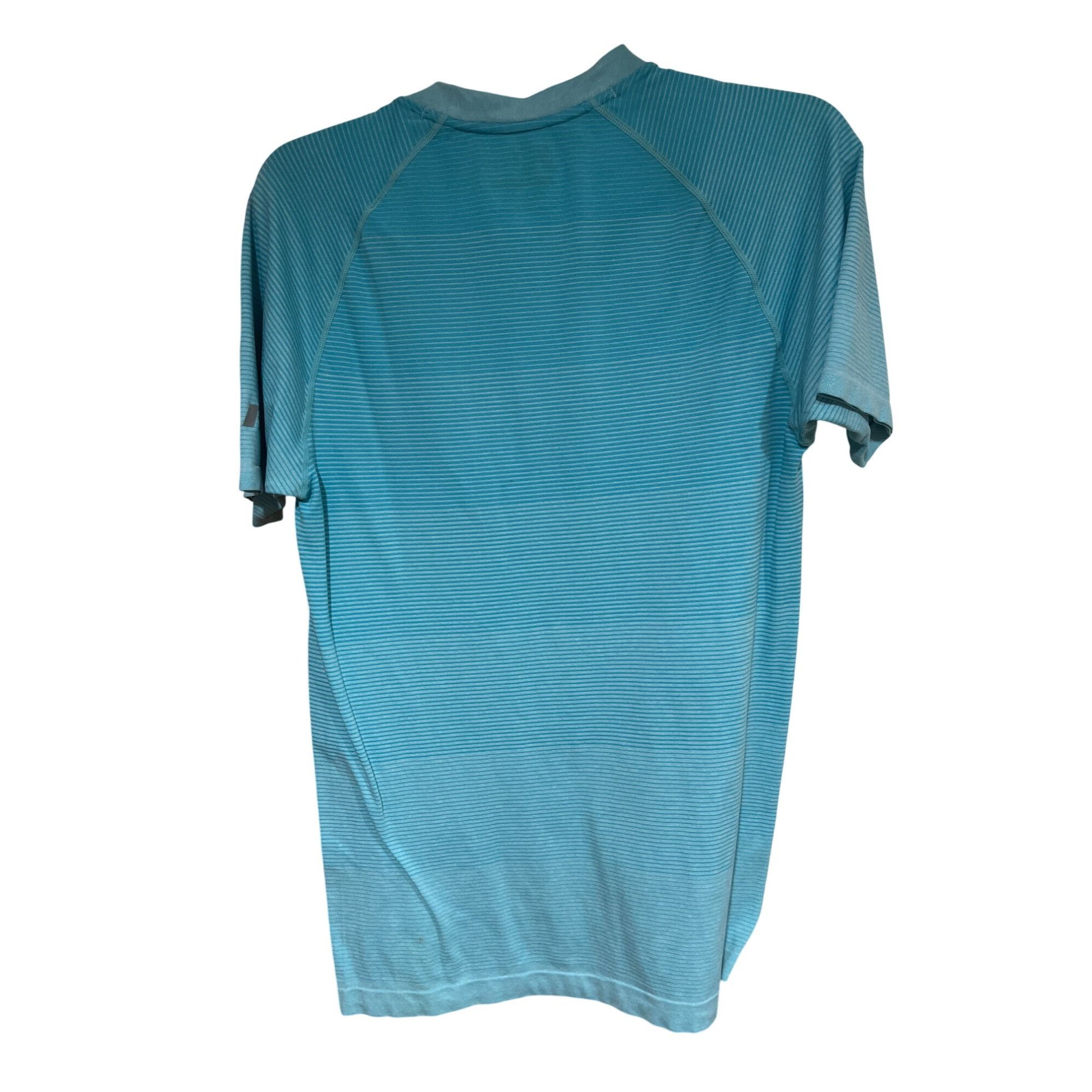Other Russell Athletic Mens Small Dripower 360 T-Shirt Turquoise Size US S / EU 44-46 / 1 - 3 Thumbnail