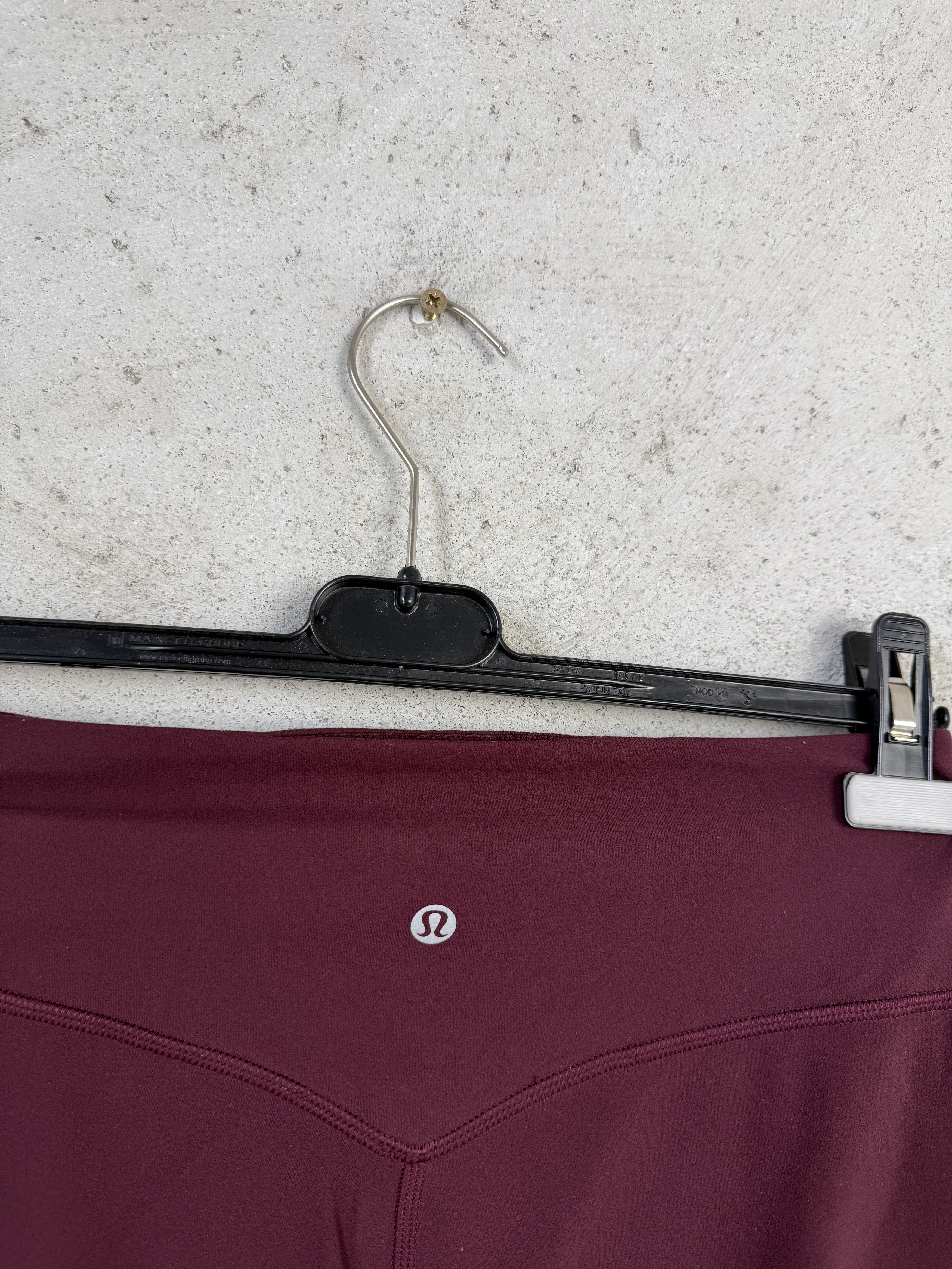 Lululemon Lululemon leggings joggers sport gym yoga pilates Size 28" / US 6 / IT 42 - 4 Thumbnail