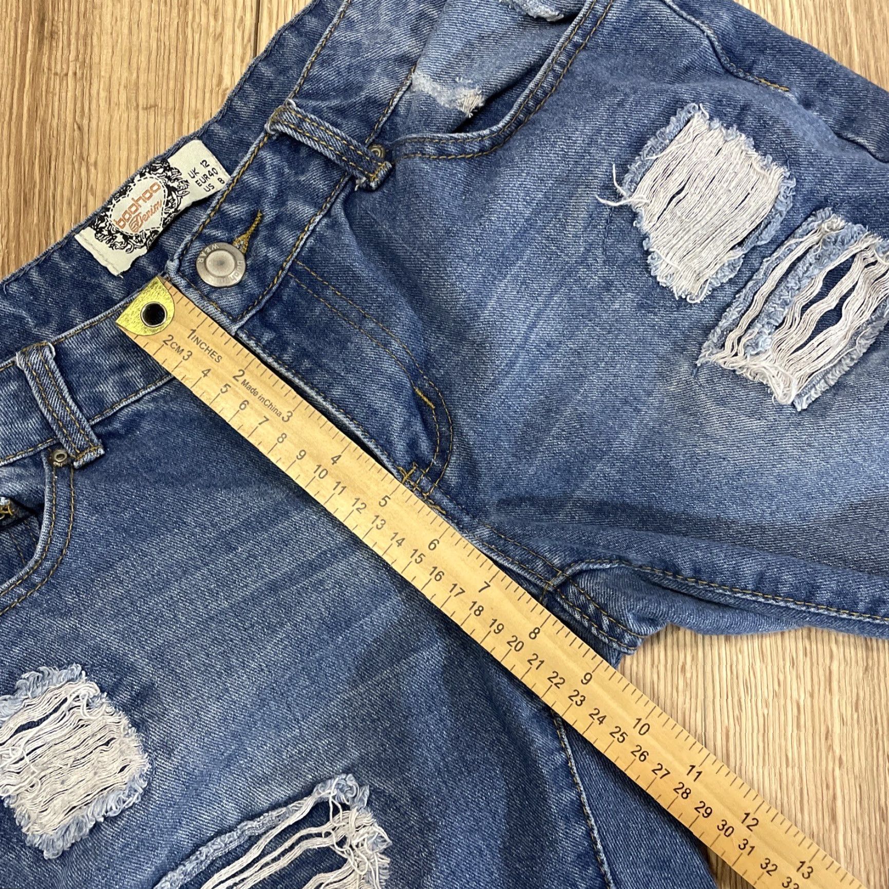 Boohoo VINTAGE Boohoo Womens Jeans Straight Ripped Distressed Blue Size 8 Denim Size 30" / US 8 / IT 44 - 4 Thumbnail
