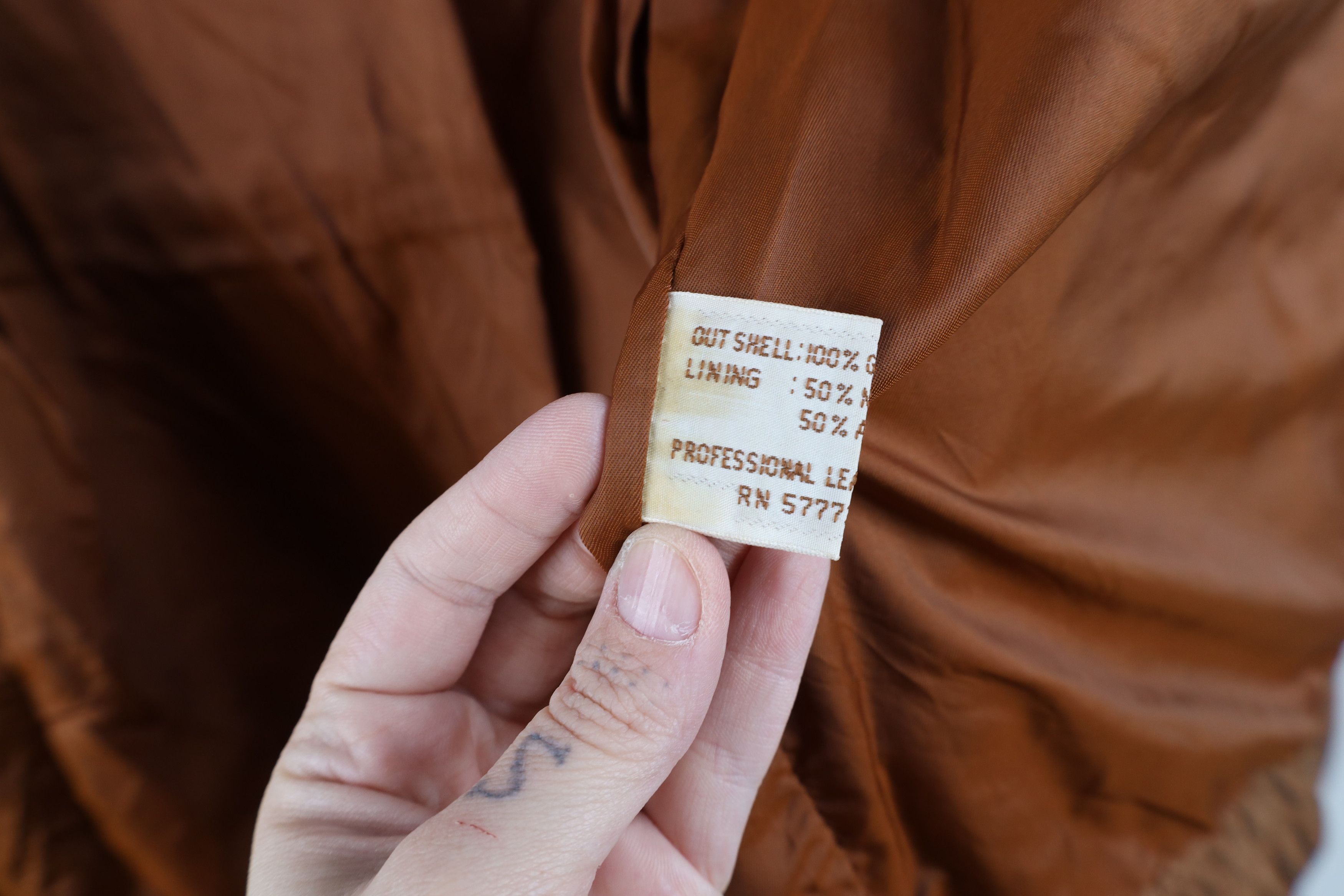 Vintage Vintage 70s Streetwear Suede Leather Full Zip Bomber Jacket Size US XXL / EU 58 / 5 - 11 Thumbnail